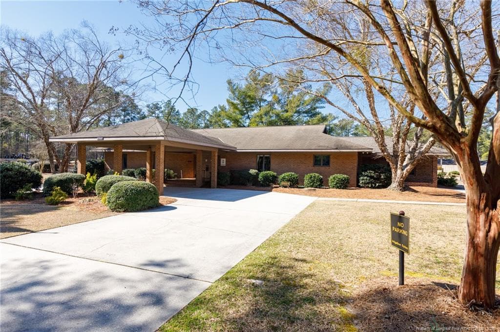 Club House - #4 Caddie Court, Wagram, NC 28396