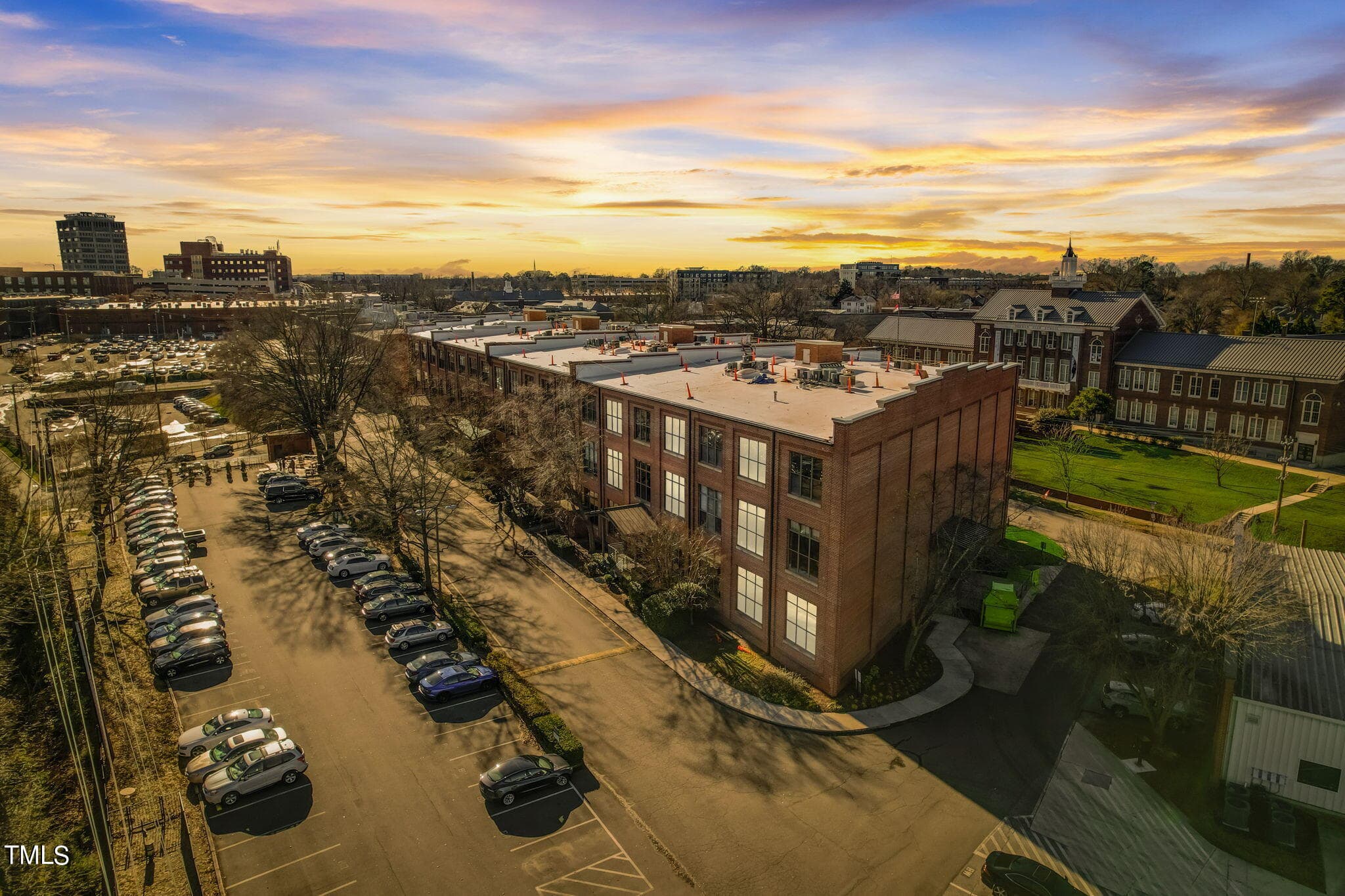 2-web-or-mls-N Duke St 105 - VT-002 - 500 N Duke Street Apt 53-105, Durham, NC 27701, Durham