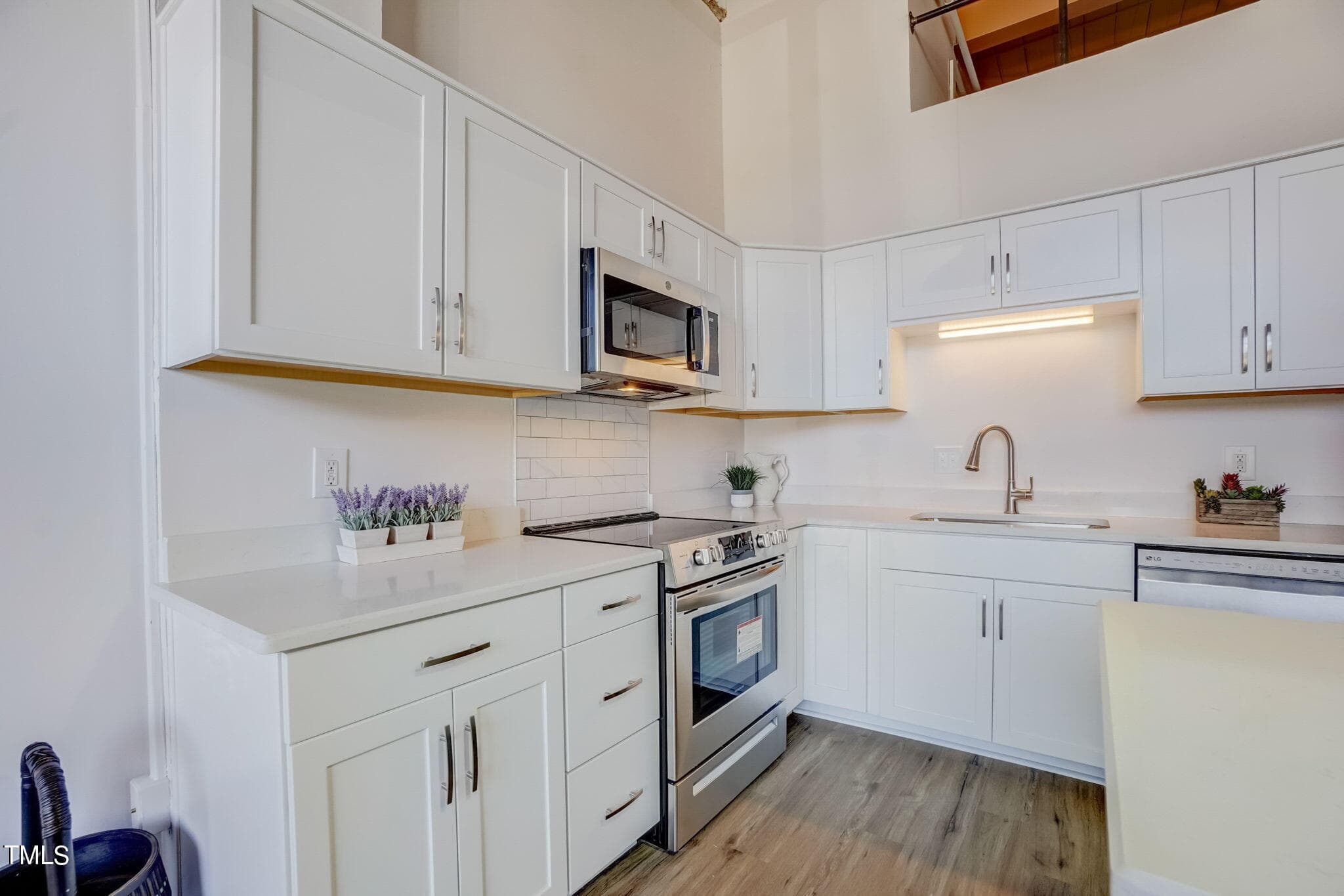28-web-or-mls-N Duke St 105-026 - 500 N Duke Street Apt 53-105, Durham, NC 27701, Durham