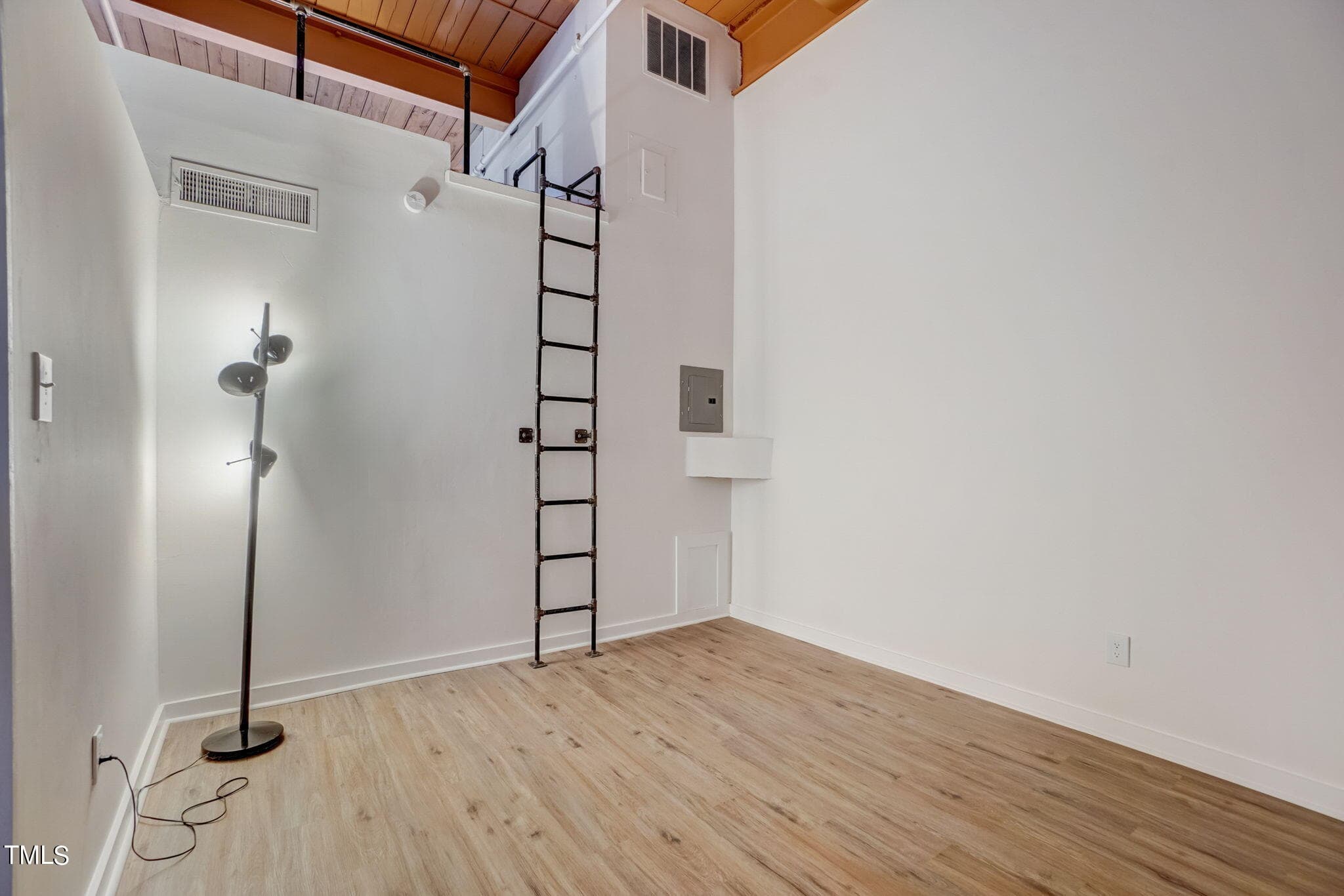 21-web-or-mls-N Duke St 105-019 - 500 N Duke Street Apt 53-105, Durham, NC 27701, Durham