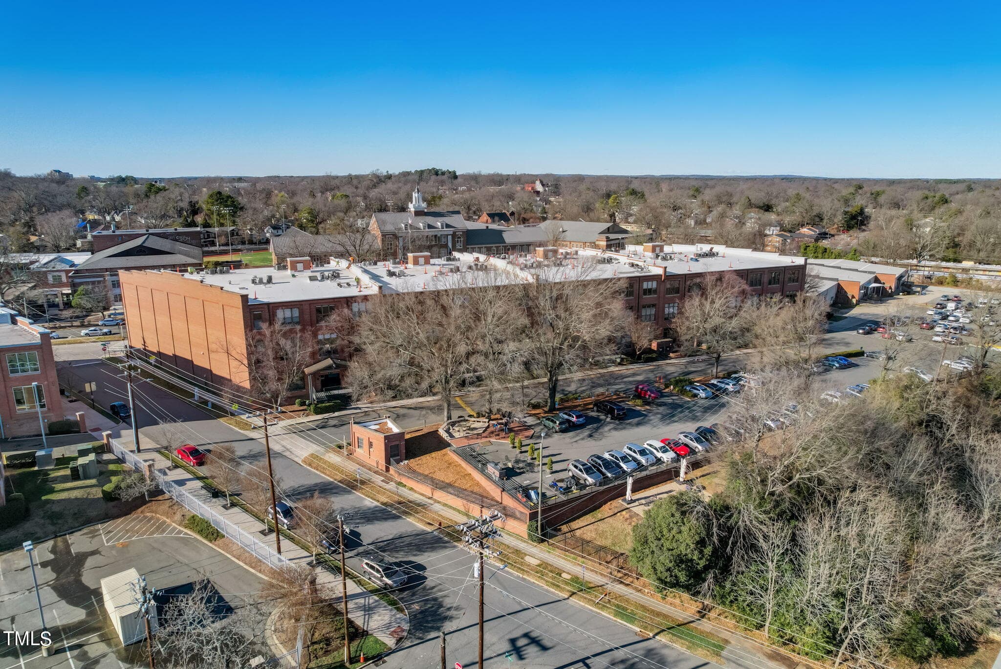 32-web-or-mls-N Duke St 105-030 - 500 N Duke Street Apt 53-105, Durham, NC 27701, Durham