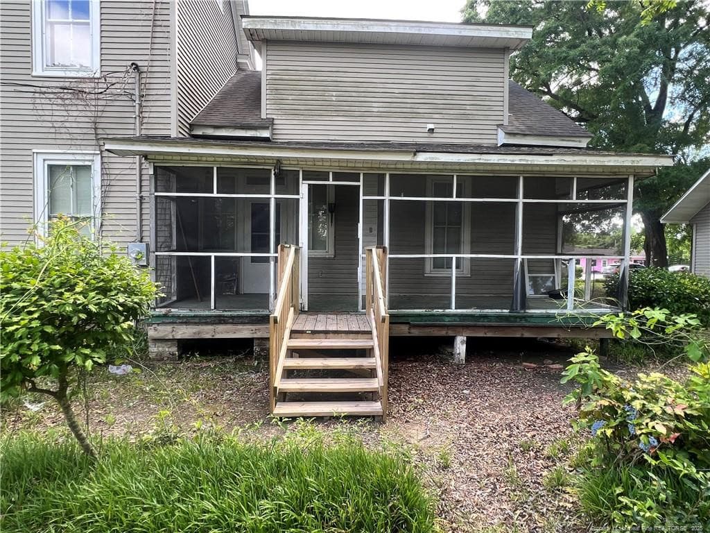 Photo 4 - 208 S Bond Street, Rowland, NC 28383