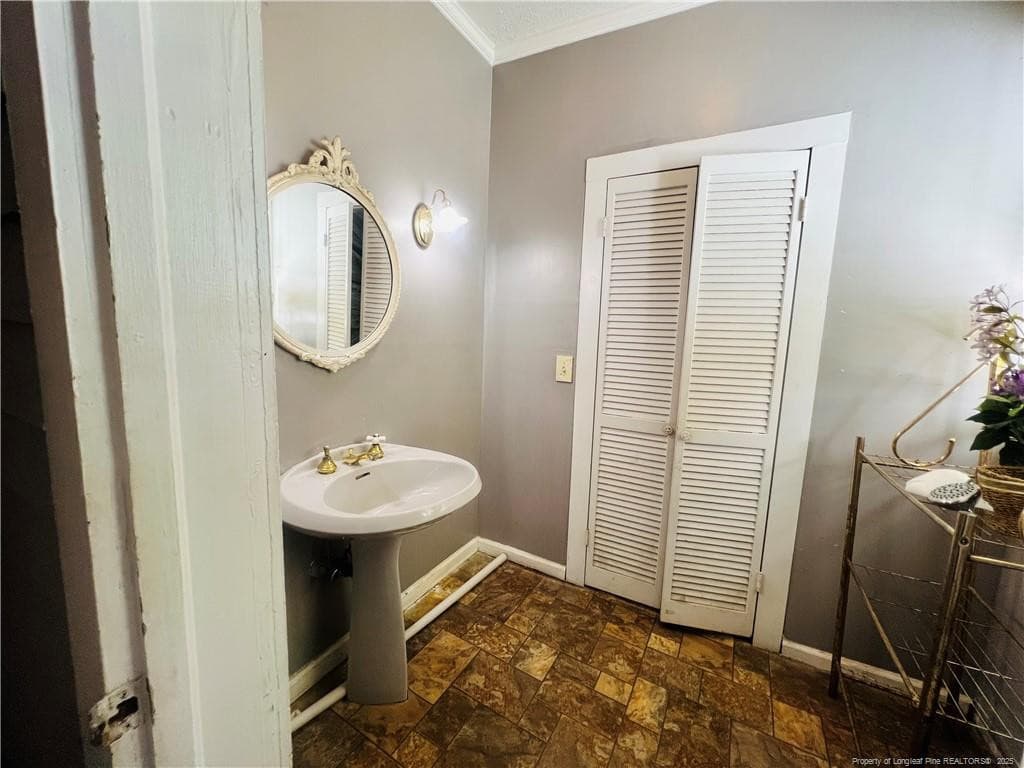 Photo 8 - 208 S Bond Street, Rowland, NC 28383