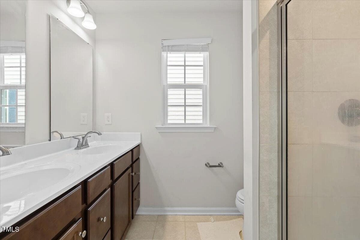 MASTER BATH - 6620 Pathfinder Way, Raleigh, NC 27616, Raleigh