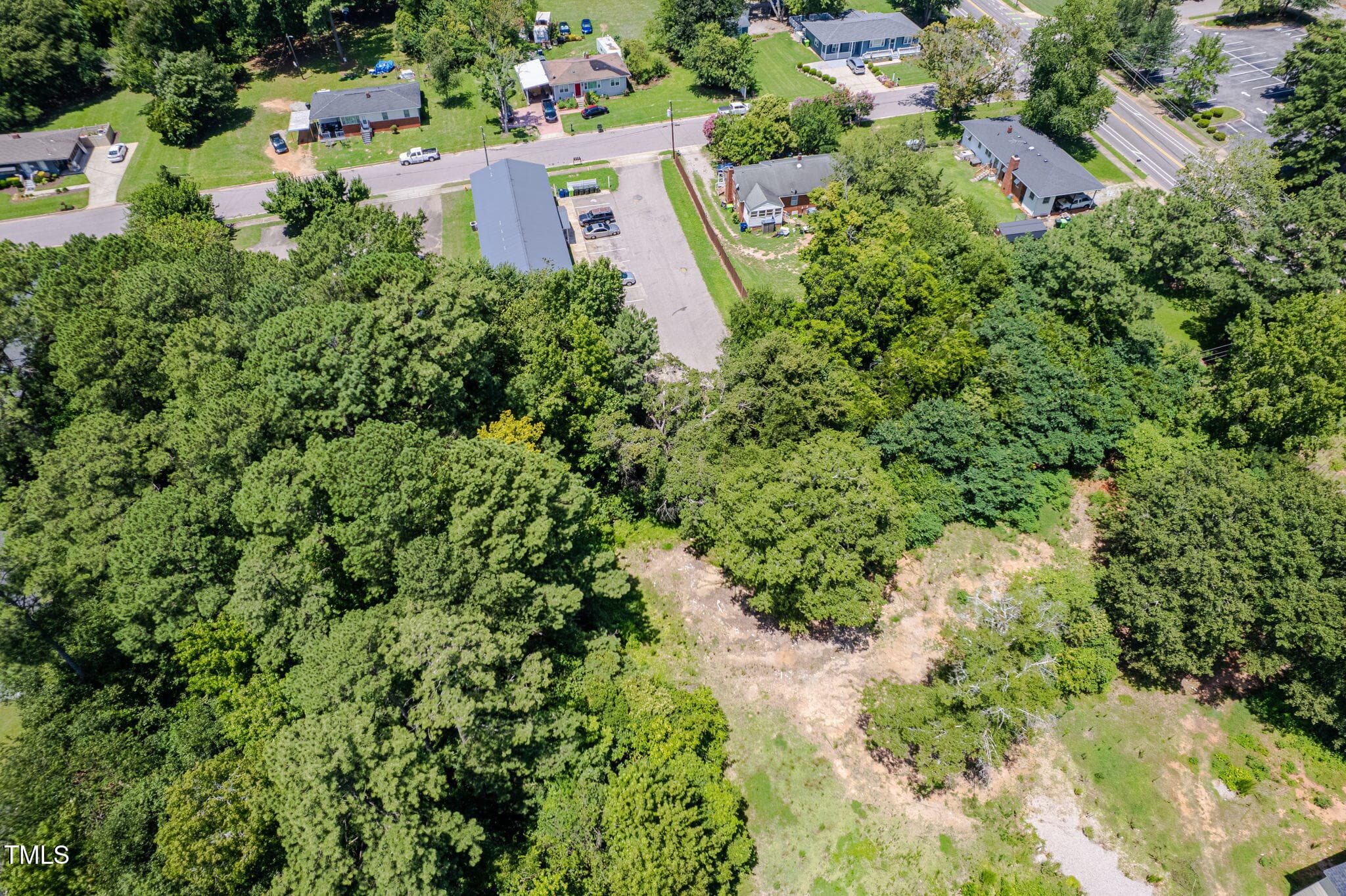 15-web-or-mls-2911 Boone Trail-11 - 2911 Boone Trail, Raleigh, NC 27610, Raleigh
