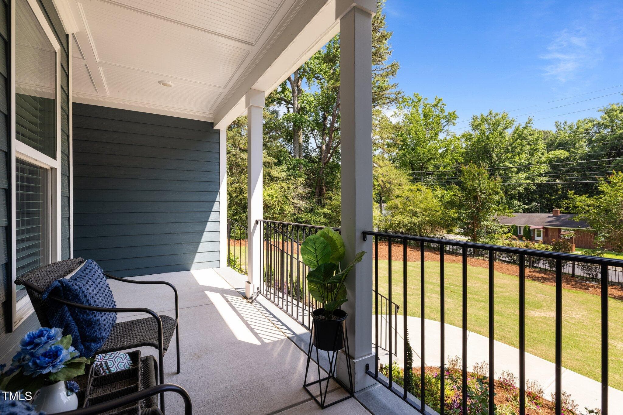 46-web-or-mls-5Z8A7136 - 521 E Nc 54 Highway, Durham, NC 27713, Durham