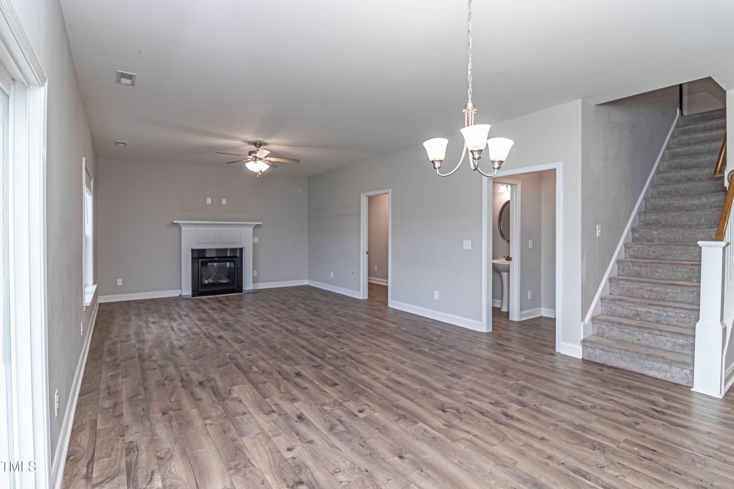 6-DiningAreaOpenstoFamilyRoom - 313 Aaron'S Place, Goldsboro, NC 27530