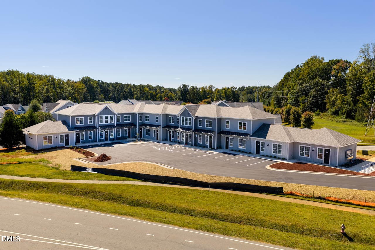 110 Bellamy Lane 109, Chapel Hill, NC 27516
