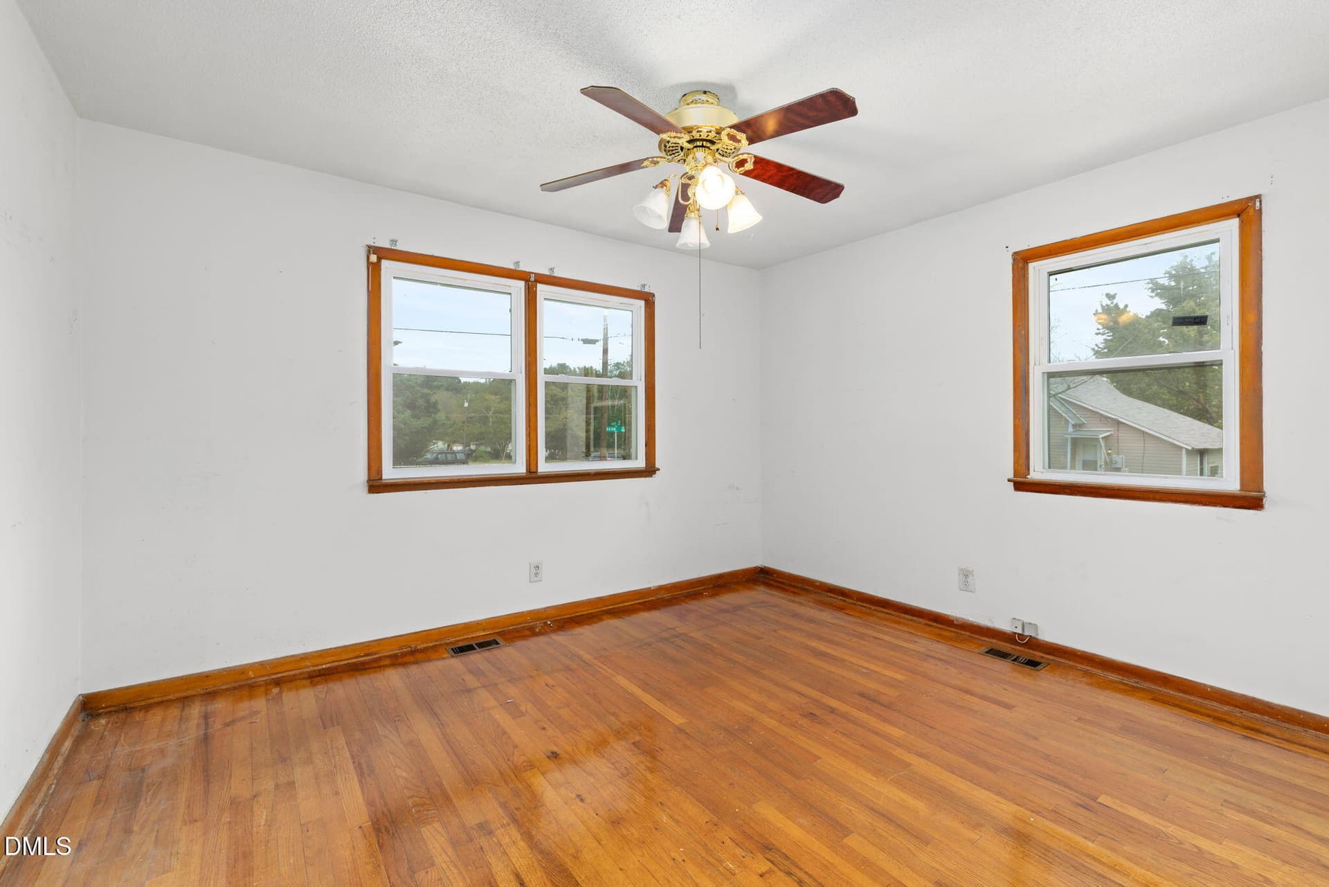 4-web-or-mls-936-Eaton-St-4 - 936 Eaton Street, Henderson, NC 27536
