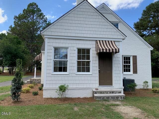 IMG_0881 - 706 W Front Street, Lillington, NC 27546