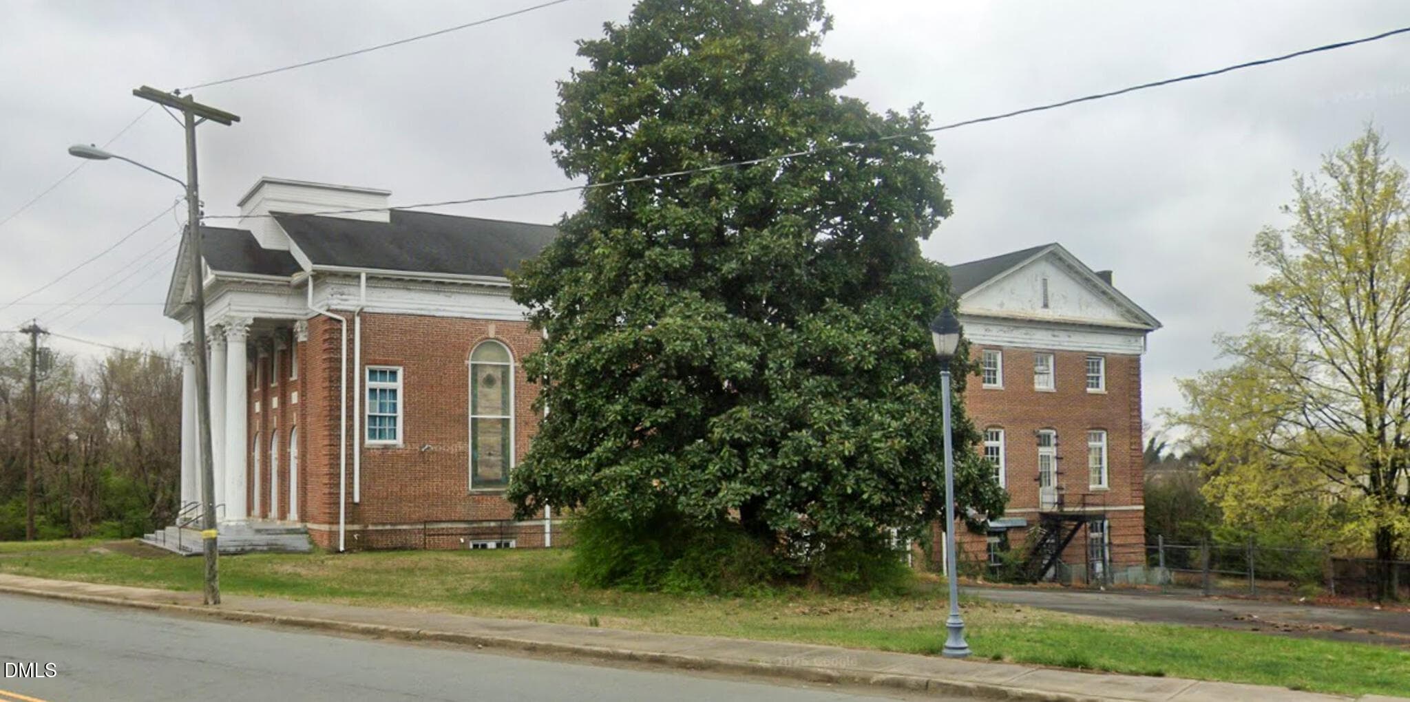 698 - 1800 N Liberty Street, Winston-Salem, NC 27105, Winston-Salem