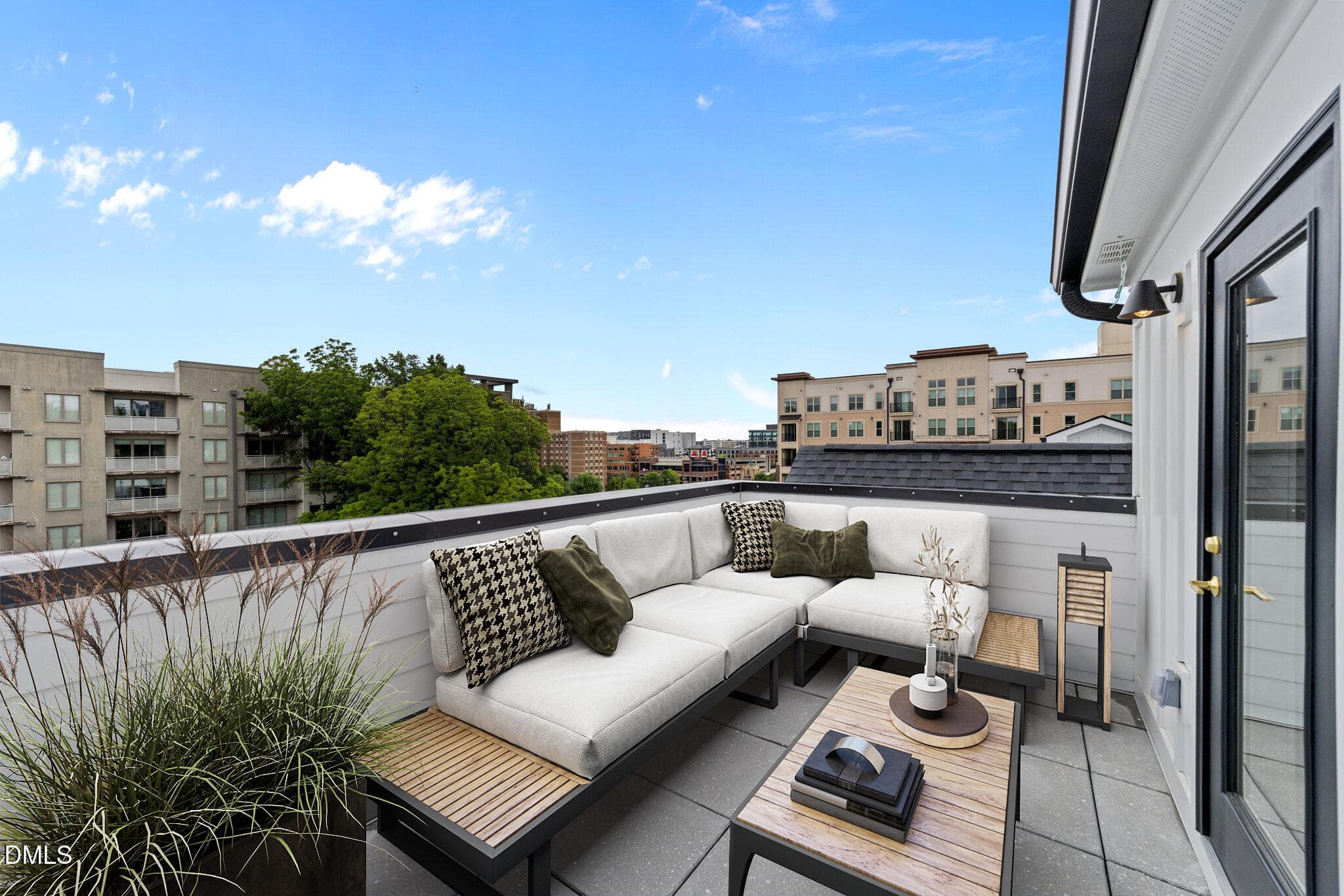 ROOFTOP TERRACE - 720 Noble Town Way 105, Raleigh, NC 27603, Raleigh