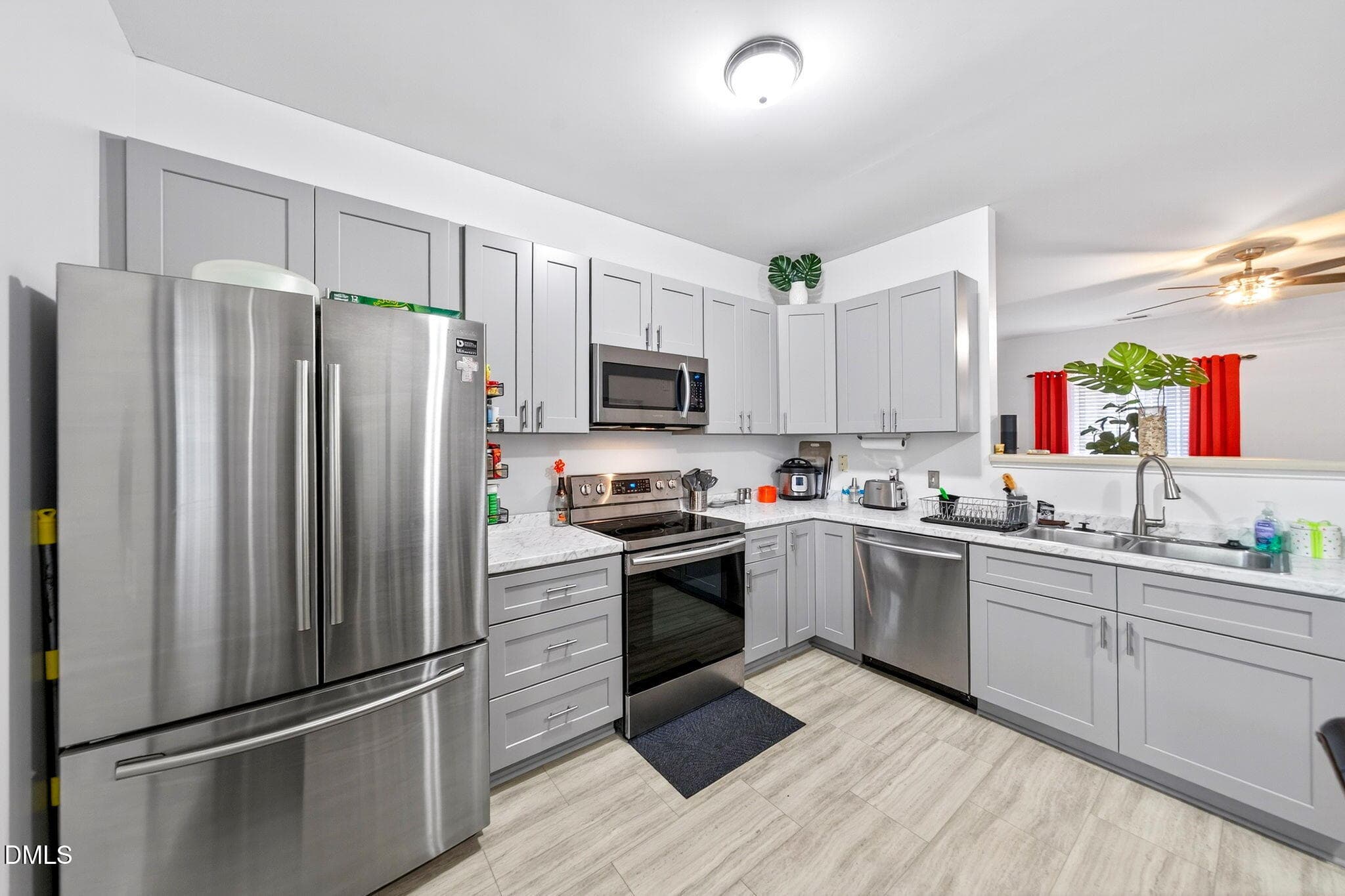 LVP Floors on 1st Level - 6010 San Marcos Way, Raleigh, NC 27616, Raleigh