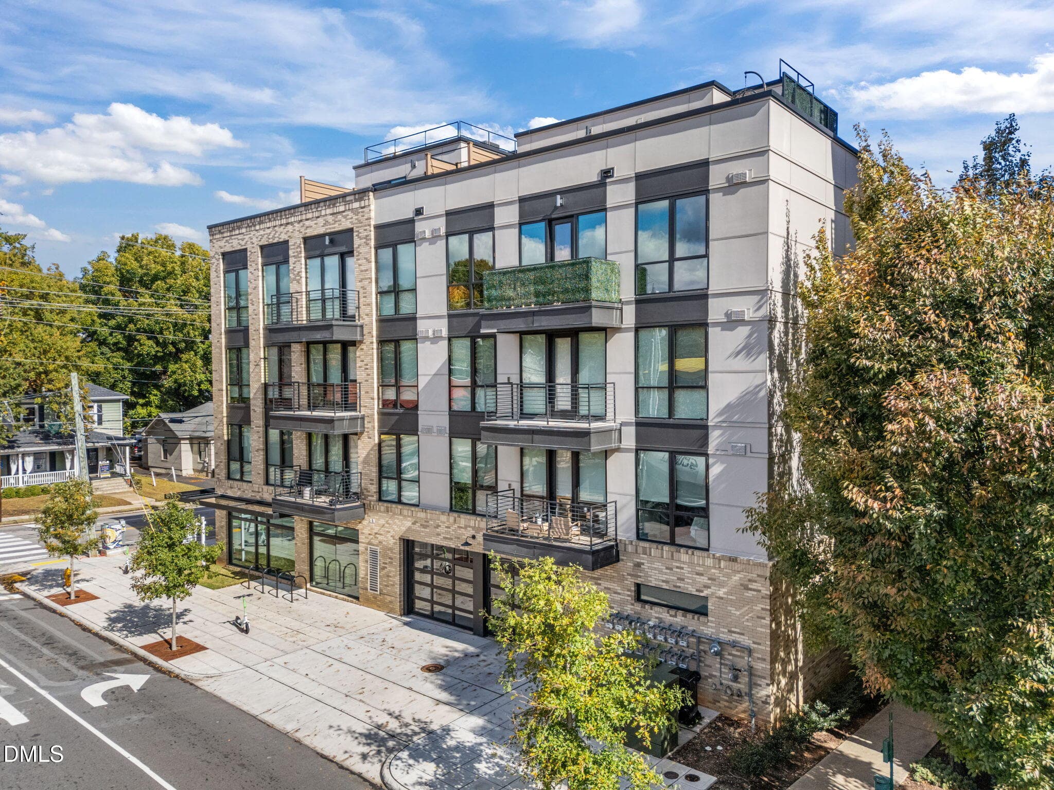3-web-or-mls-DJI_20251030133630_0402_D - 615 W Peace Street 308, Raleigh, NC 27605, Raleigh