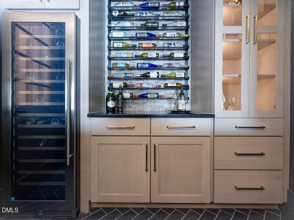 025_Wine Bar & Pantry - 7013 Buckhead Drive, Raleigh, NC 27615, Raleigh