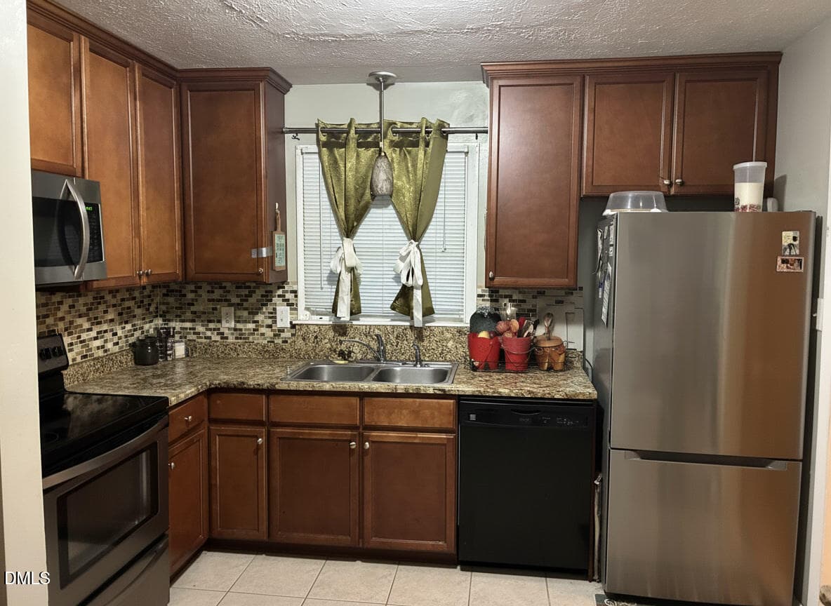 kit2 - 4642 Cheltenham Road, Fayetteville, NC 28304, Fayetteville