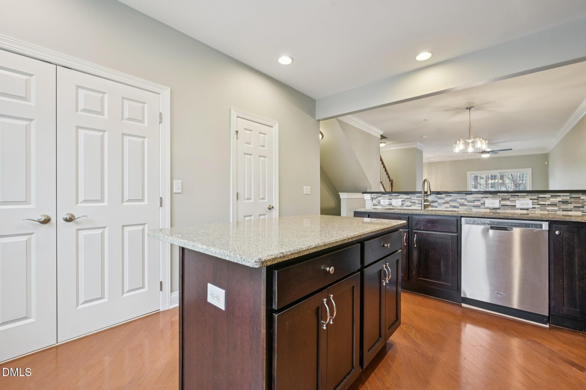 18-web-or-mls-Sablewood Dr-S0312-018 - 10510 Sablewood Drive 113, Raleigh, NC 27617, Raleigh