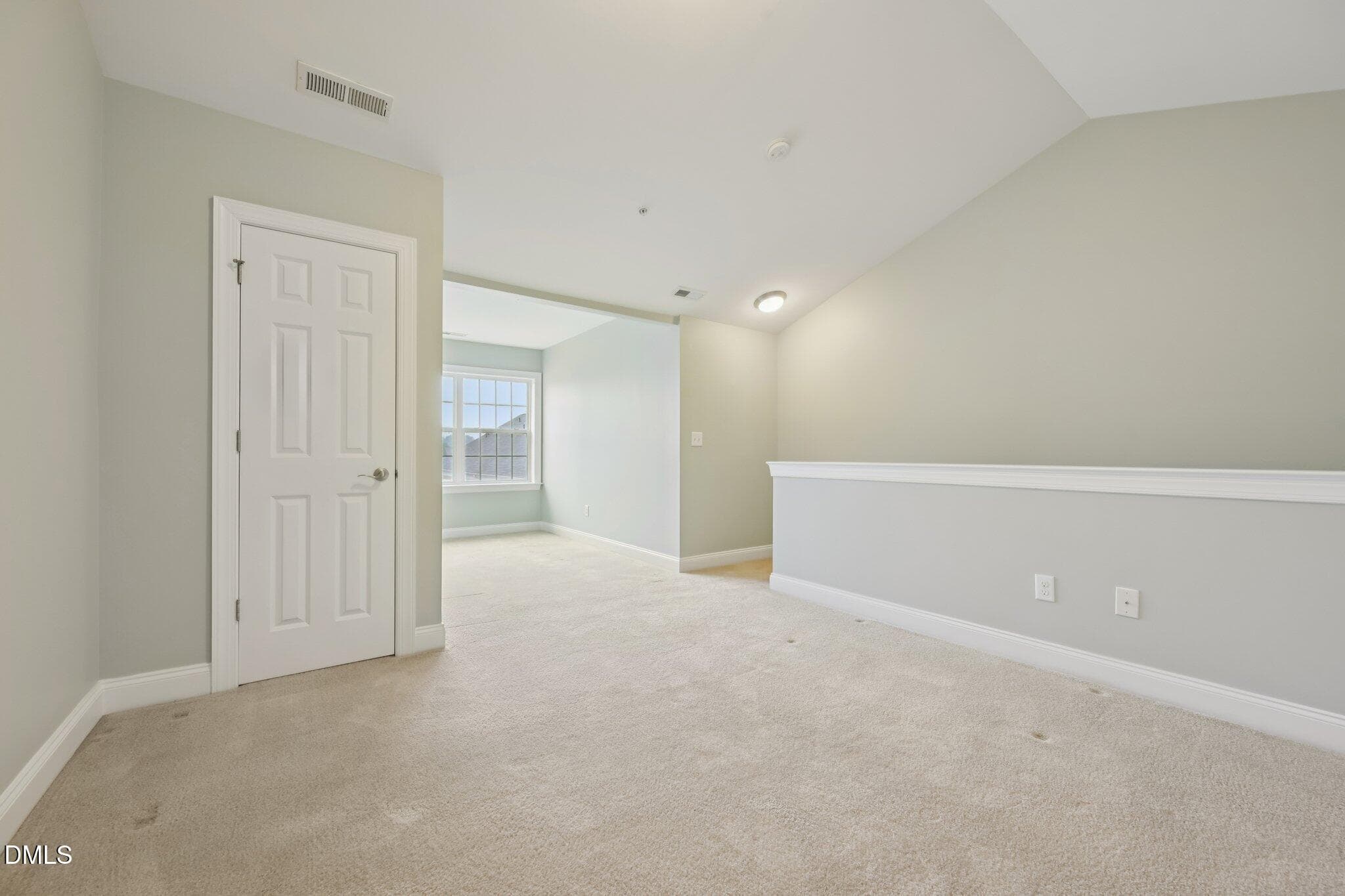 19-web-or-mls-Sablewood Dr-S0312-019 - 10510 Sablewood Drive 113, Raleigh, NC 27617, Raleigh
