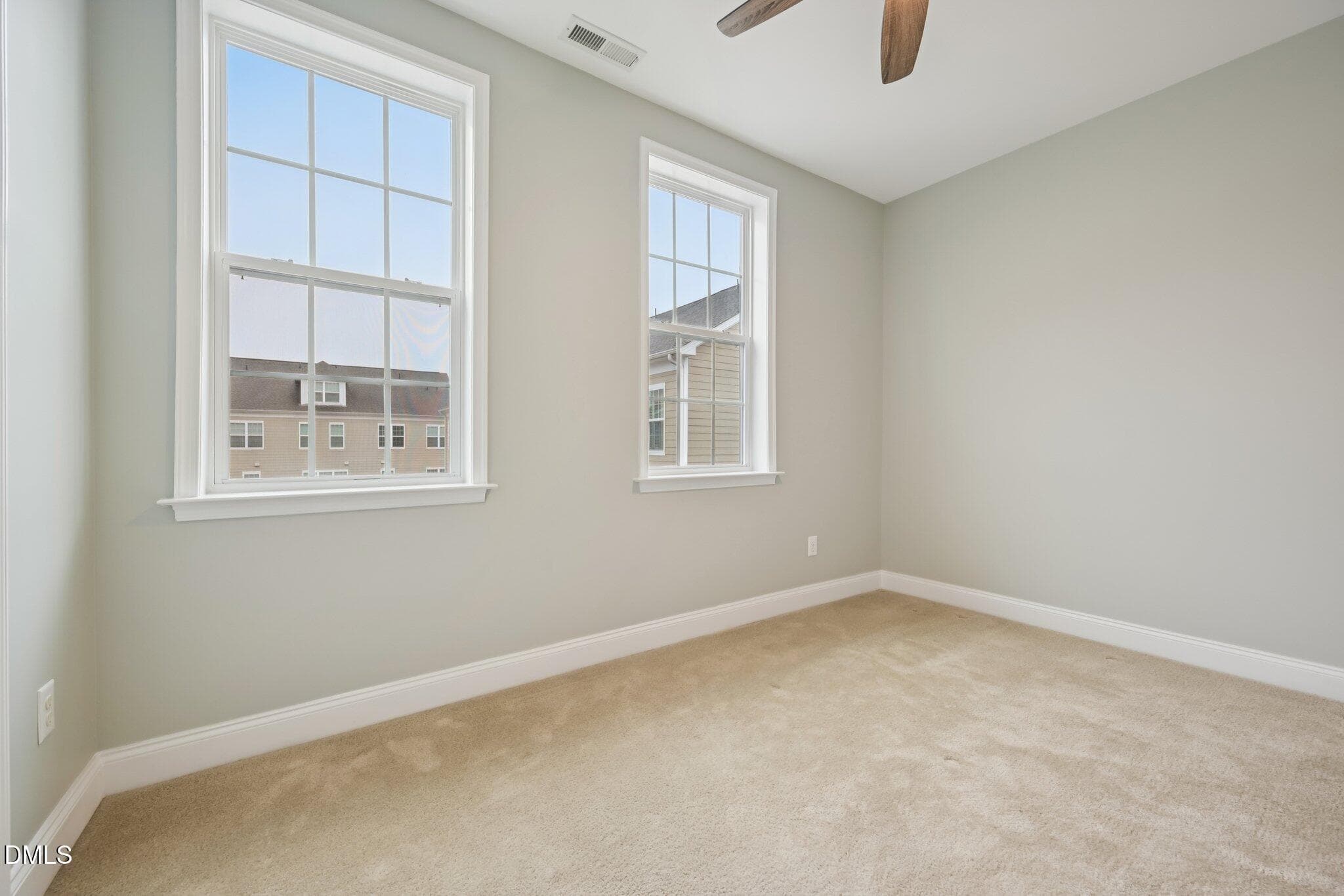 32-web-or-mls-Sablewood Dr-S0312-032 - 10510 Sablewood Drive 113, Raleigh, NC 27617, Raleigh