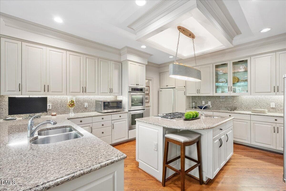 29-43 - 512 Hertford Street, Raleigh, NC 27609, Raleigh