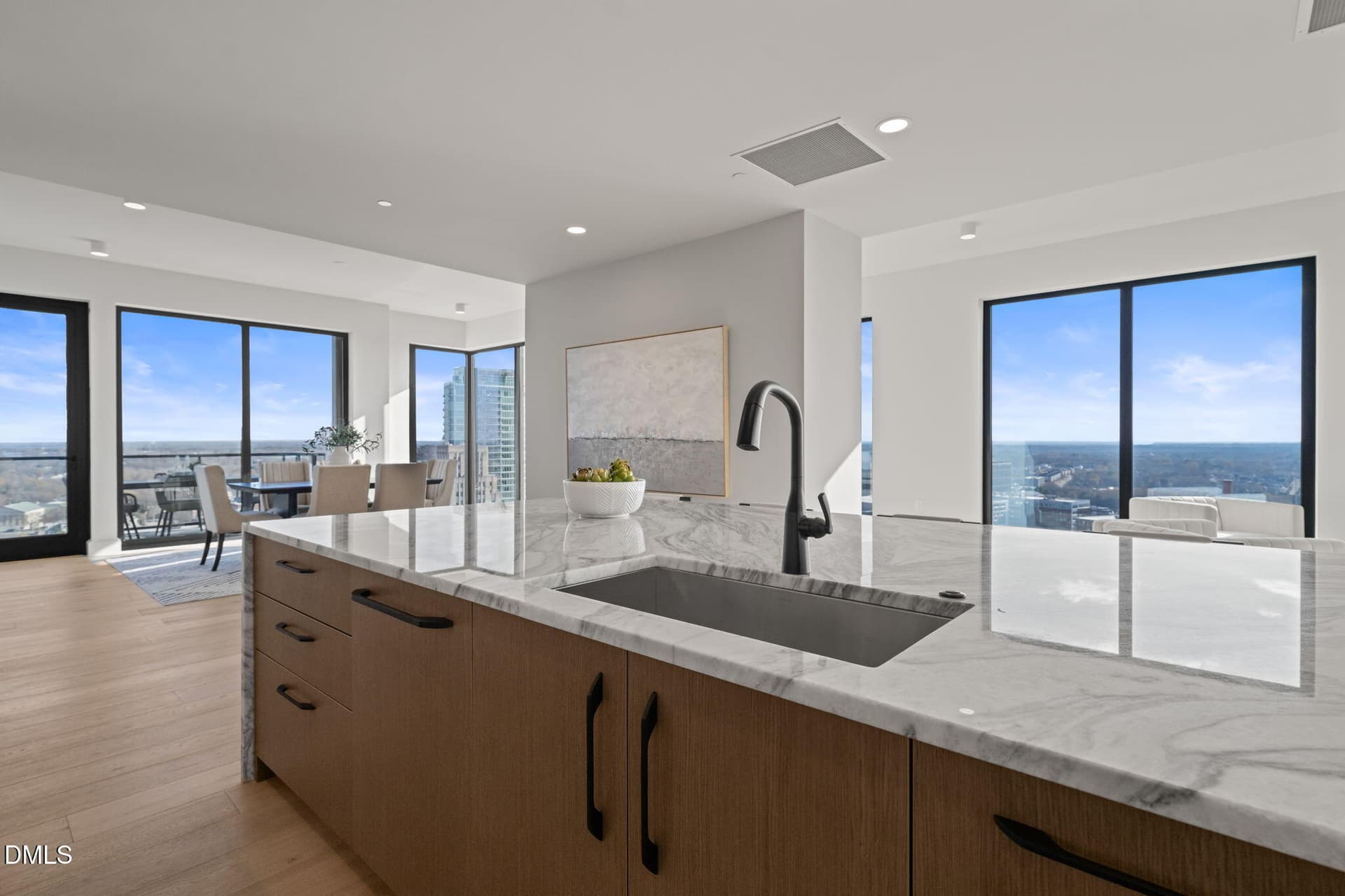 9-web-or-mls-untitled-27 - 115 Morris Street 2205, Durham, NC 27701