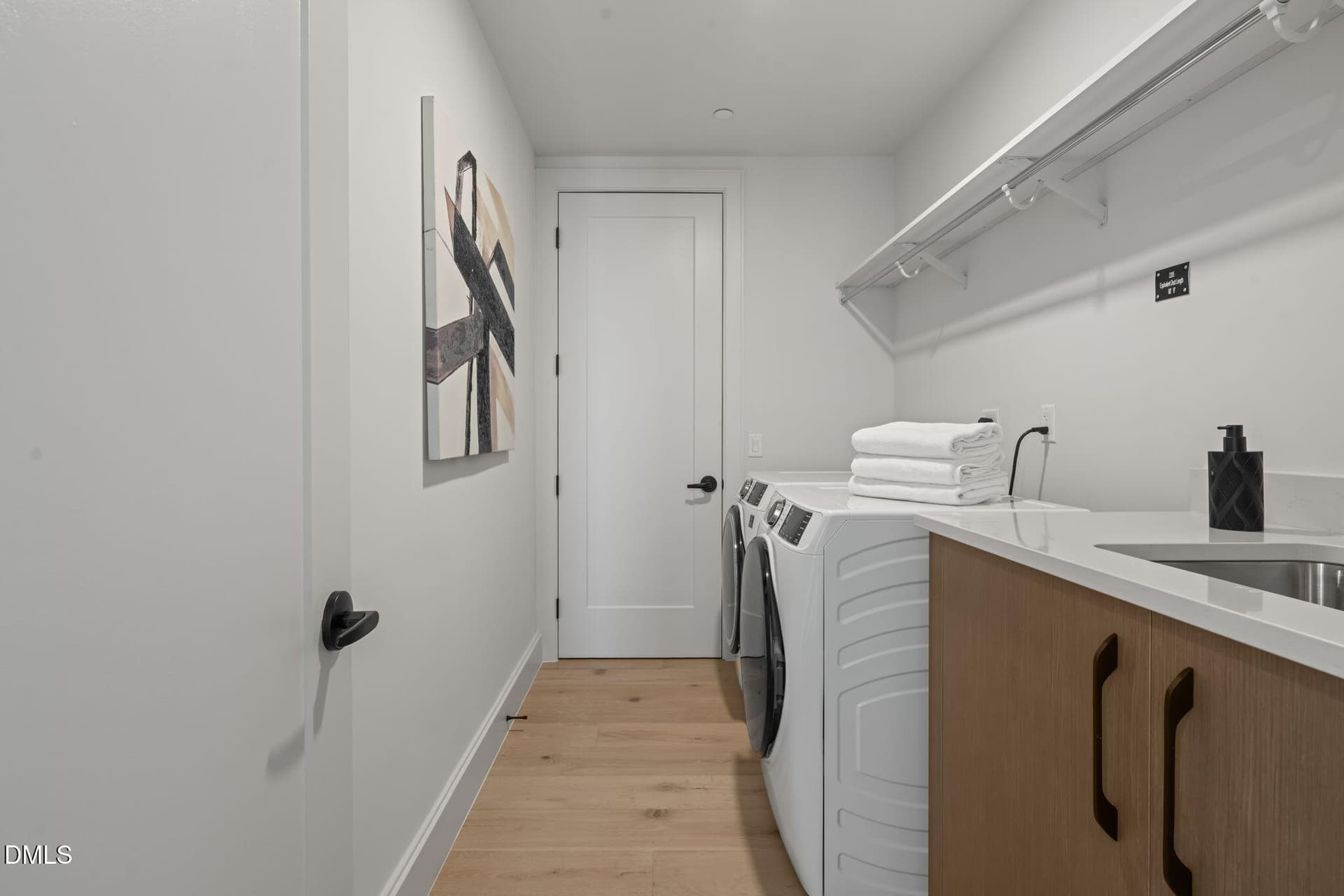 37-web-or-mls-untitled-39 - 115 Morris Street 2205, Durham, NC 27701