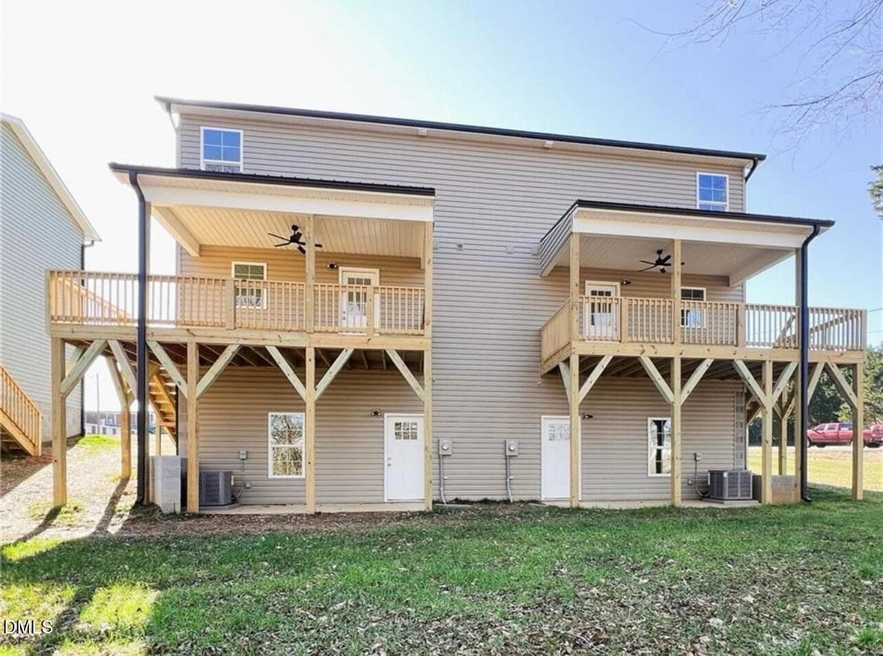 2 - 105 E Highfill Avenue 105,107,109,111, Liberty, NC 27298