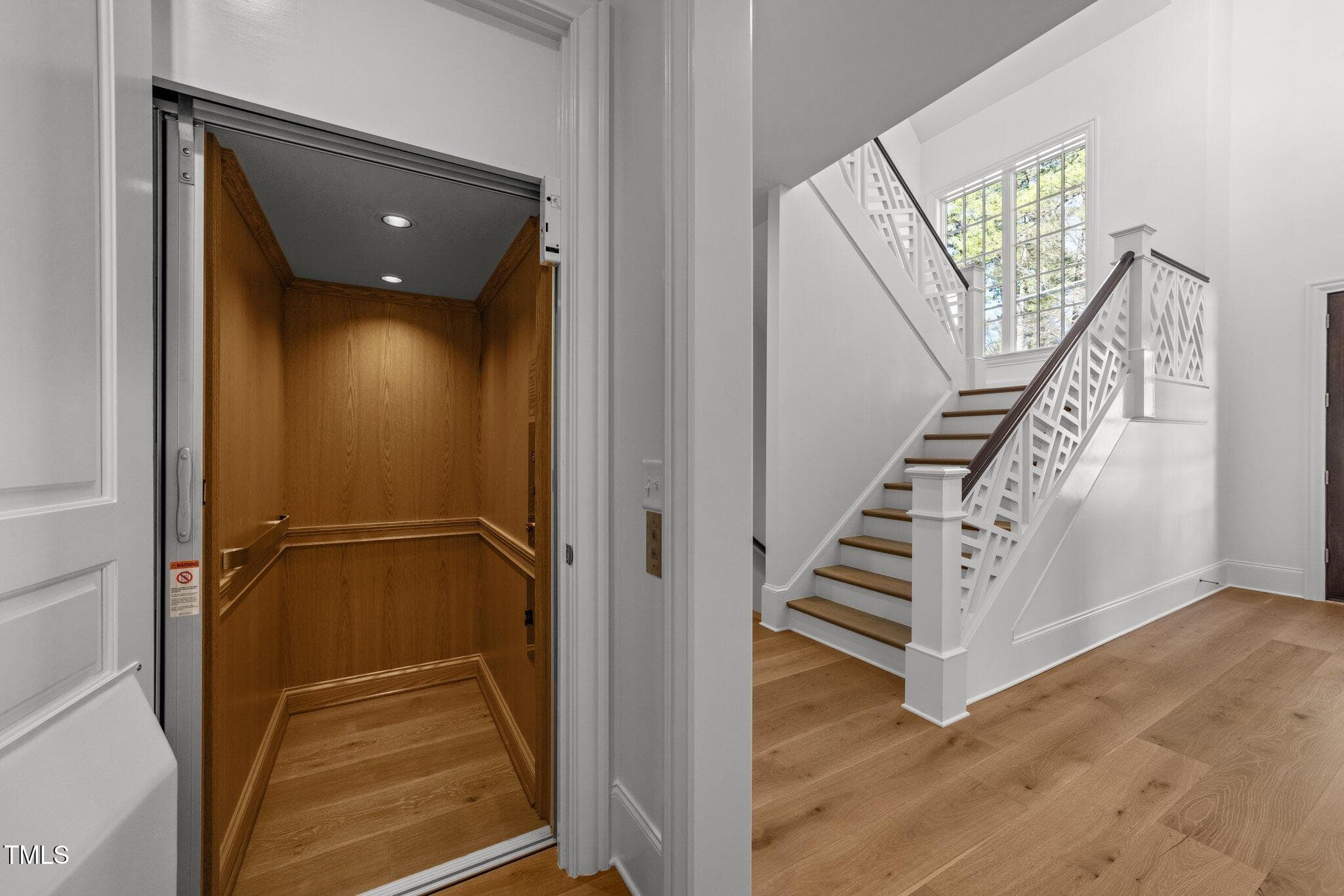 7-web-or-mls-3D5A8181 - 126 E Drewry Lane, Raleigh, NC 27609, Raleigh