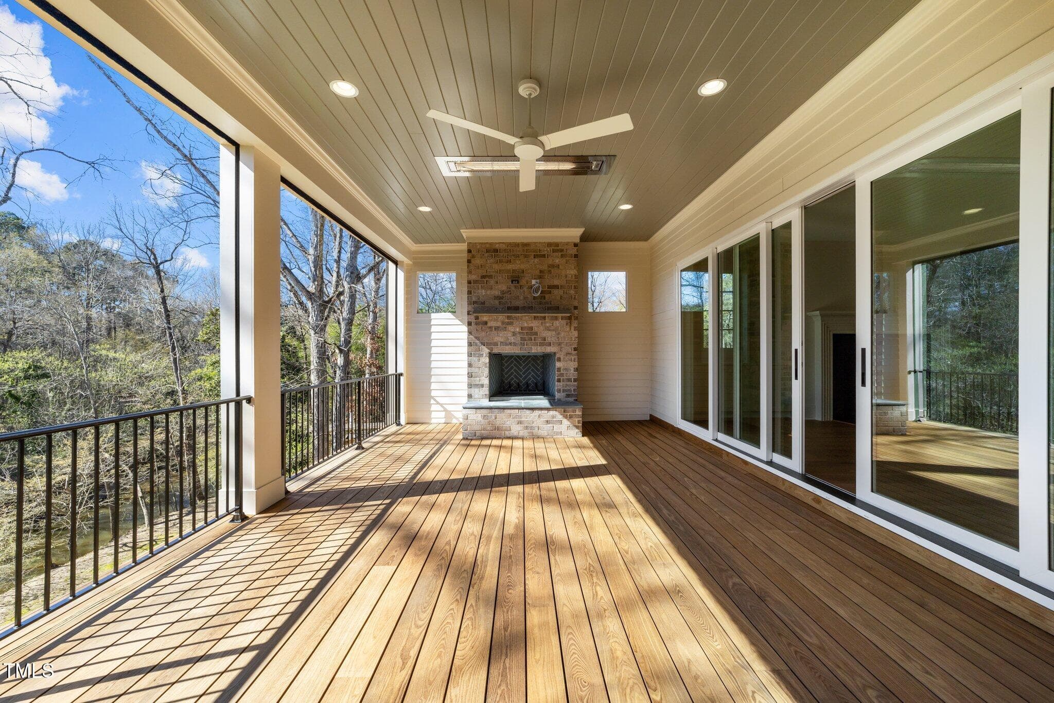 32-web-or-mls-3D5A8259 - 126 E Drewry Lane, Raleigh, NC 27609, Raleigh