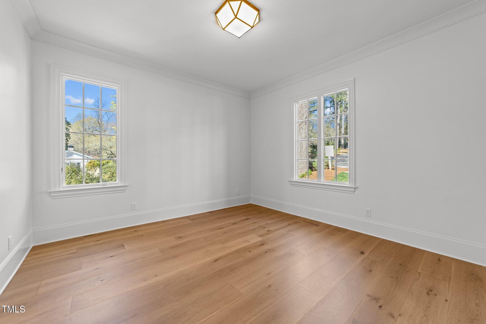 9-web-or-mls-3D5A8189 - 126 E Drewry Lane, Raleigh, NC 27609, Raleigh