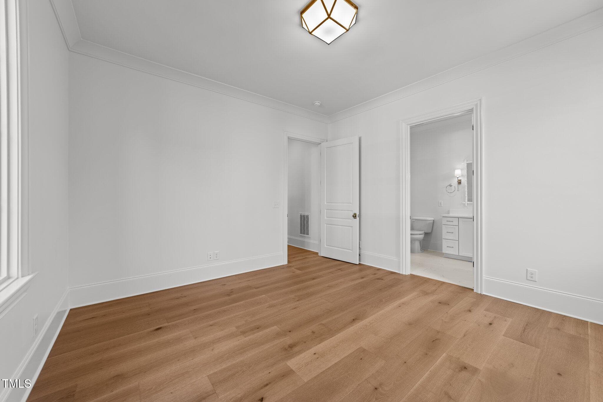 10-web-or-mls-3D5A8192 - 126 E Drewry Lane, Raleigh, NC 27609, Raleigh