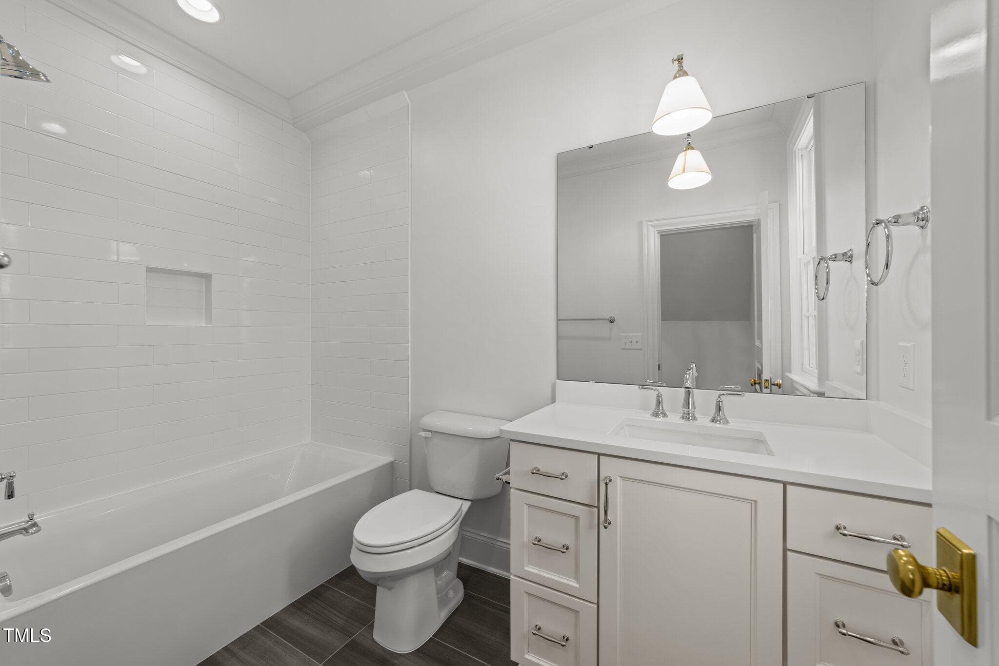 35-web-or-mls-3D5A8273 - 126 E Drewry Lane, Raleigh, NC 27609, Raleigh
