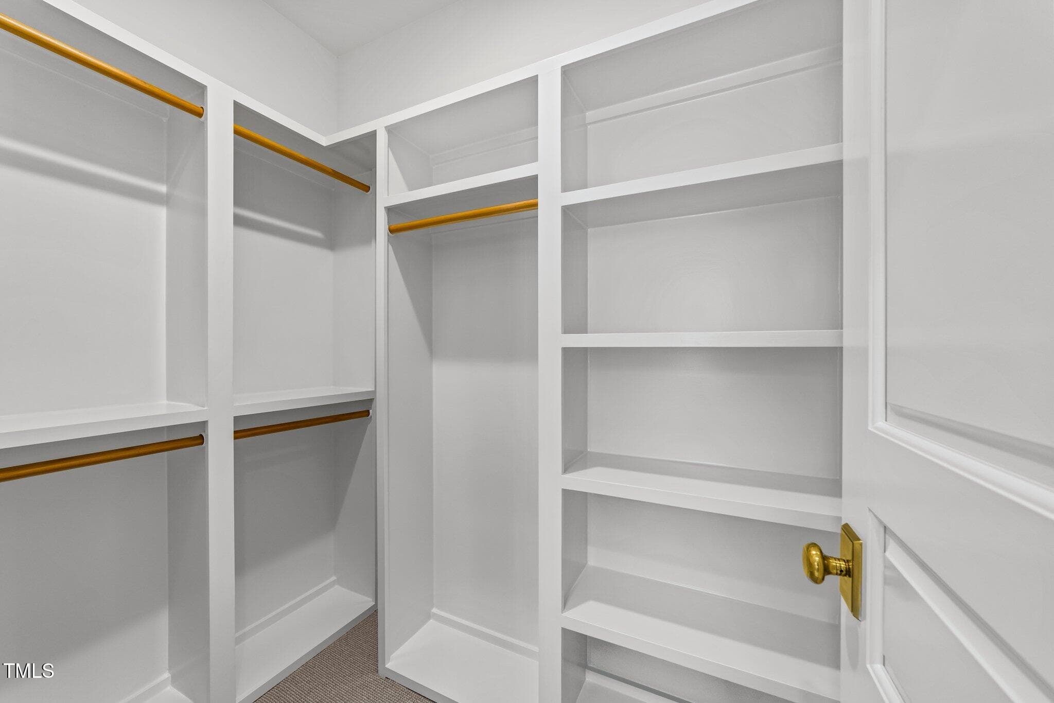 47-web-or-mls-3D5A8315 - 126 E Drewry Lane, Raleigh, NC 27609, Raleigh