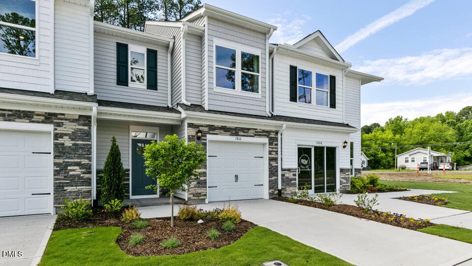 1810-hinesley-road-durham-nc-usa-002 - 5310 Chapel Townes Way, Raleigh, NC 27604, Raleigh