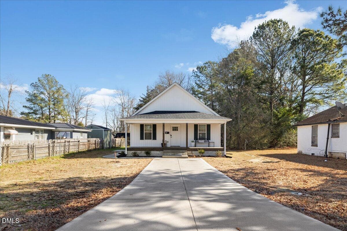 04-505 S Wooten St - 505 S Wooten Street, La Grange, NC 28551
