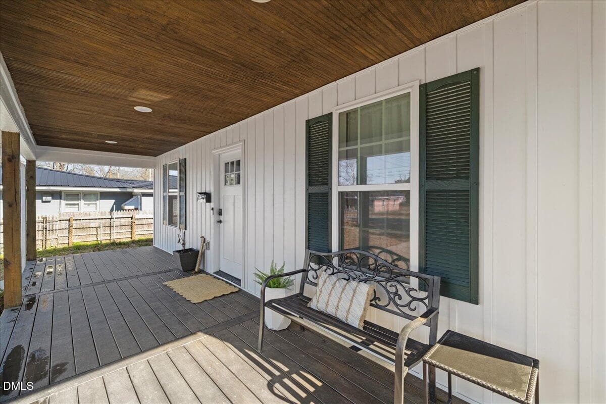 08-505 S Wooten St - 505 S Wooten Street, La Grange, NC 28551