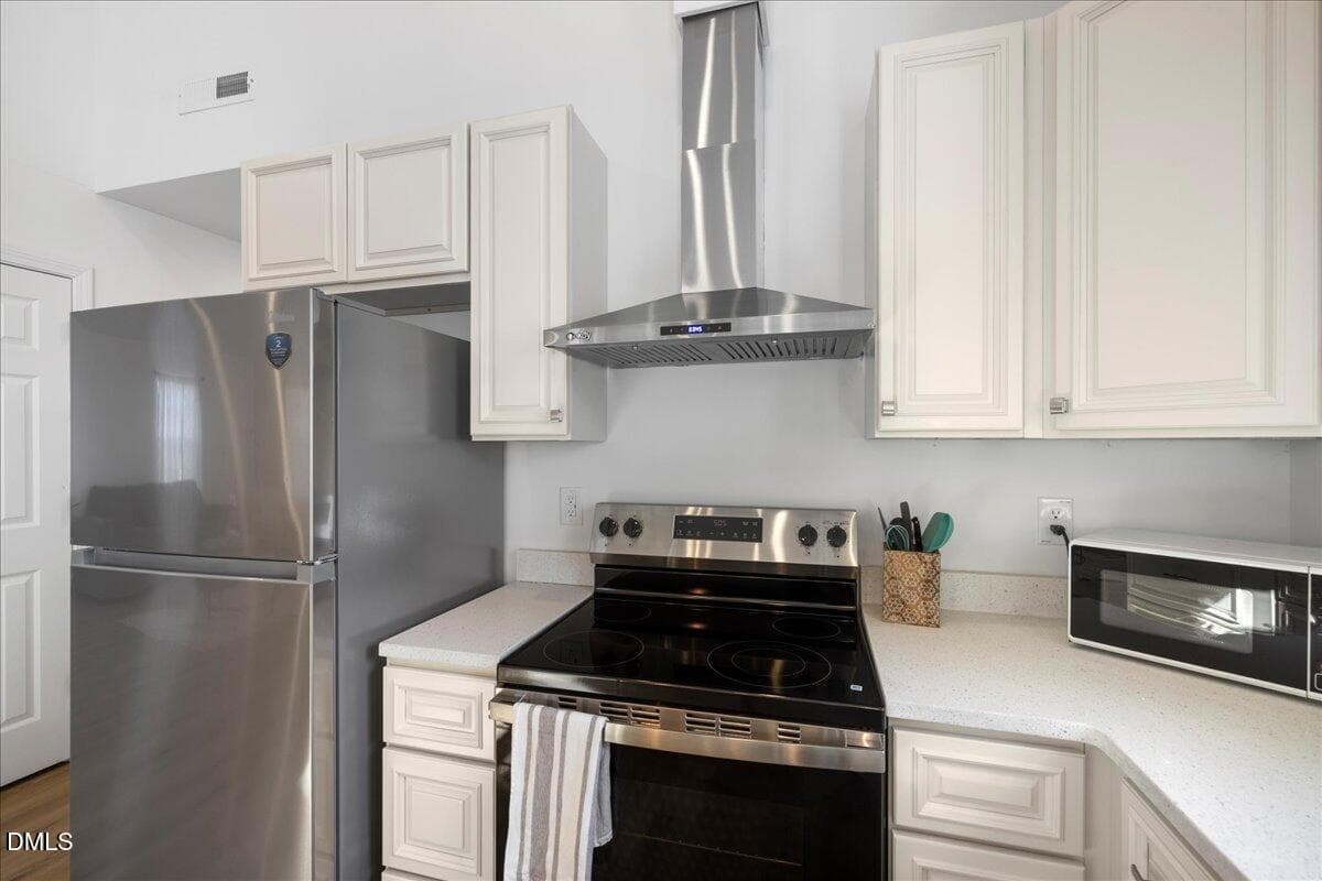 19-505 S Wooten St - 505 S Wooten Street, La Grange, NC 28551