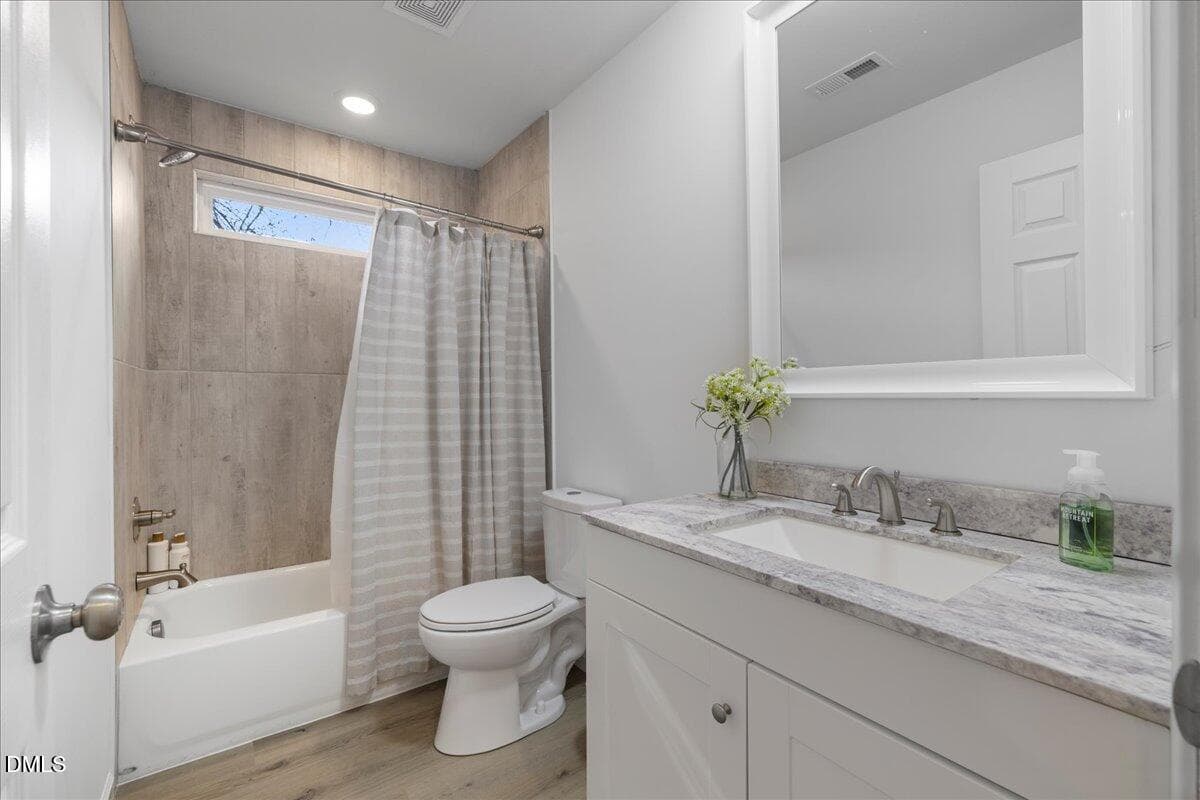 21-505 S Wooten St - 505 S Wooten Street, La Grange, NC 28551