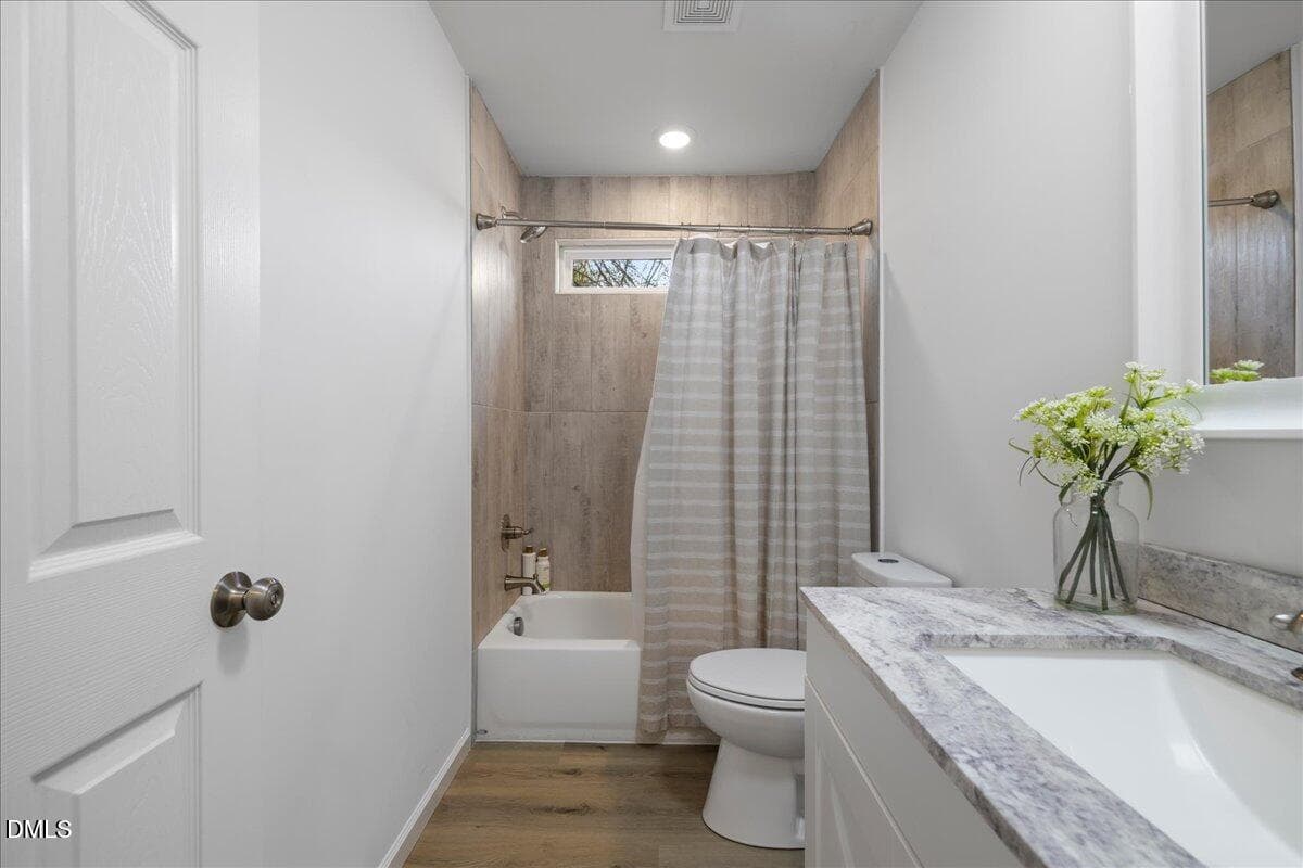 22-505 S Wooten St - 505 S Wooten Street, La Grange, NC 28551
