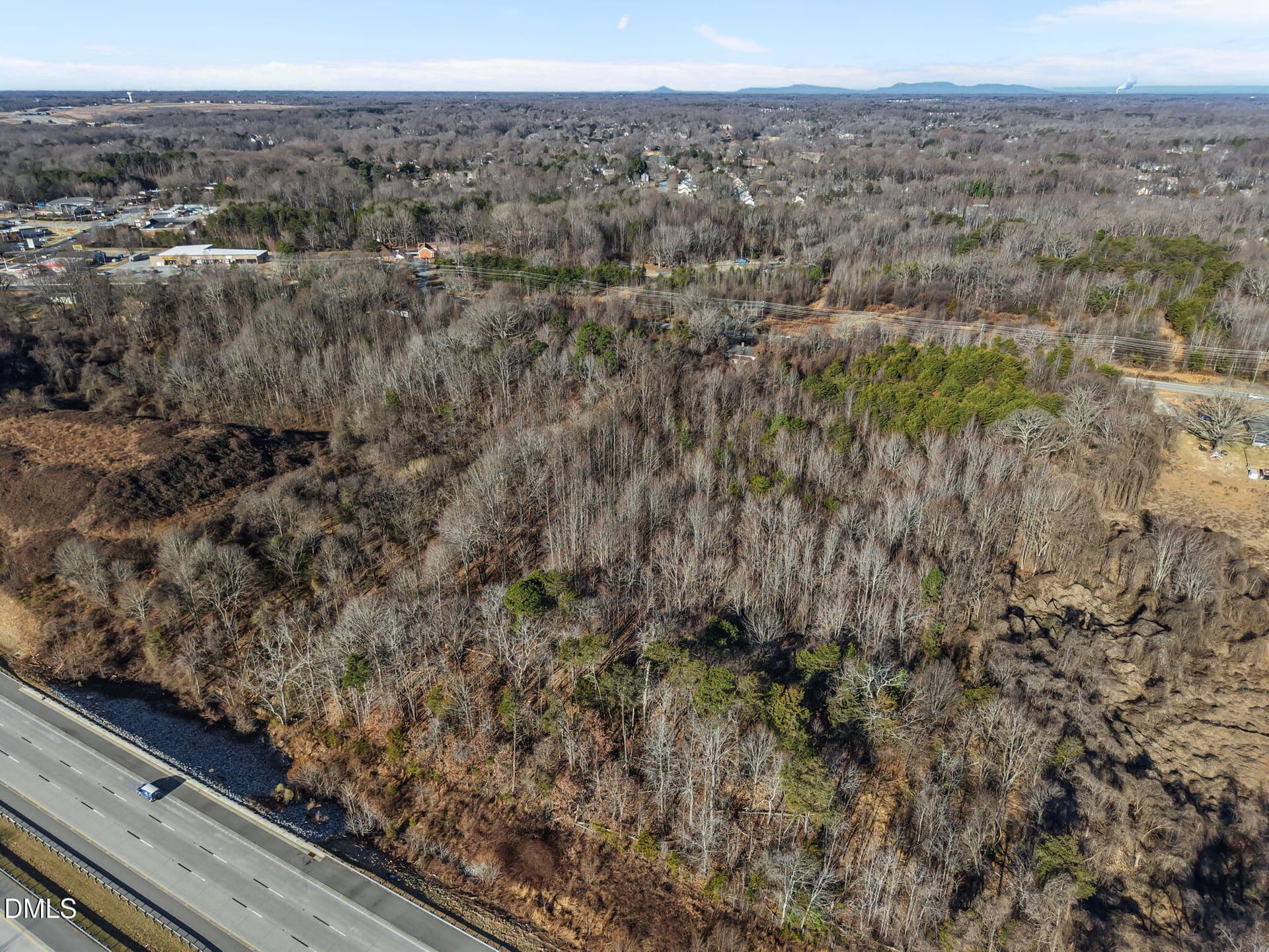 8-web-or-mls-DJI_20260115225952_0020_D - 3514 R1 Lewiston, Greensboro, NC 27410