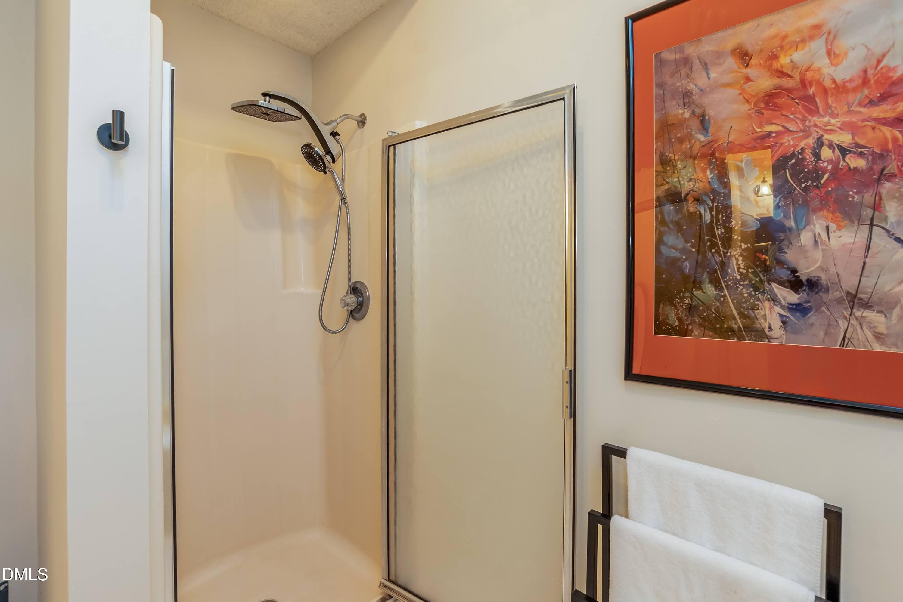 Bathroom 02d - 3600 Top Of The Pines Court, Raleigh, NC 27604, Raleigh