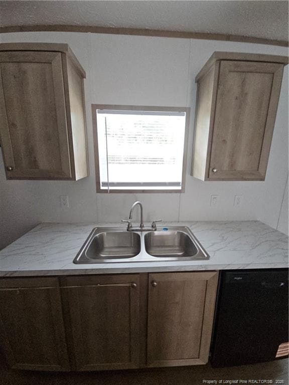 Kitchen - 30 Old Hickory Lane, Elizabethtown, NC 28337