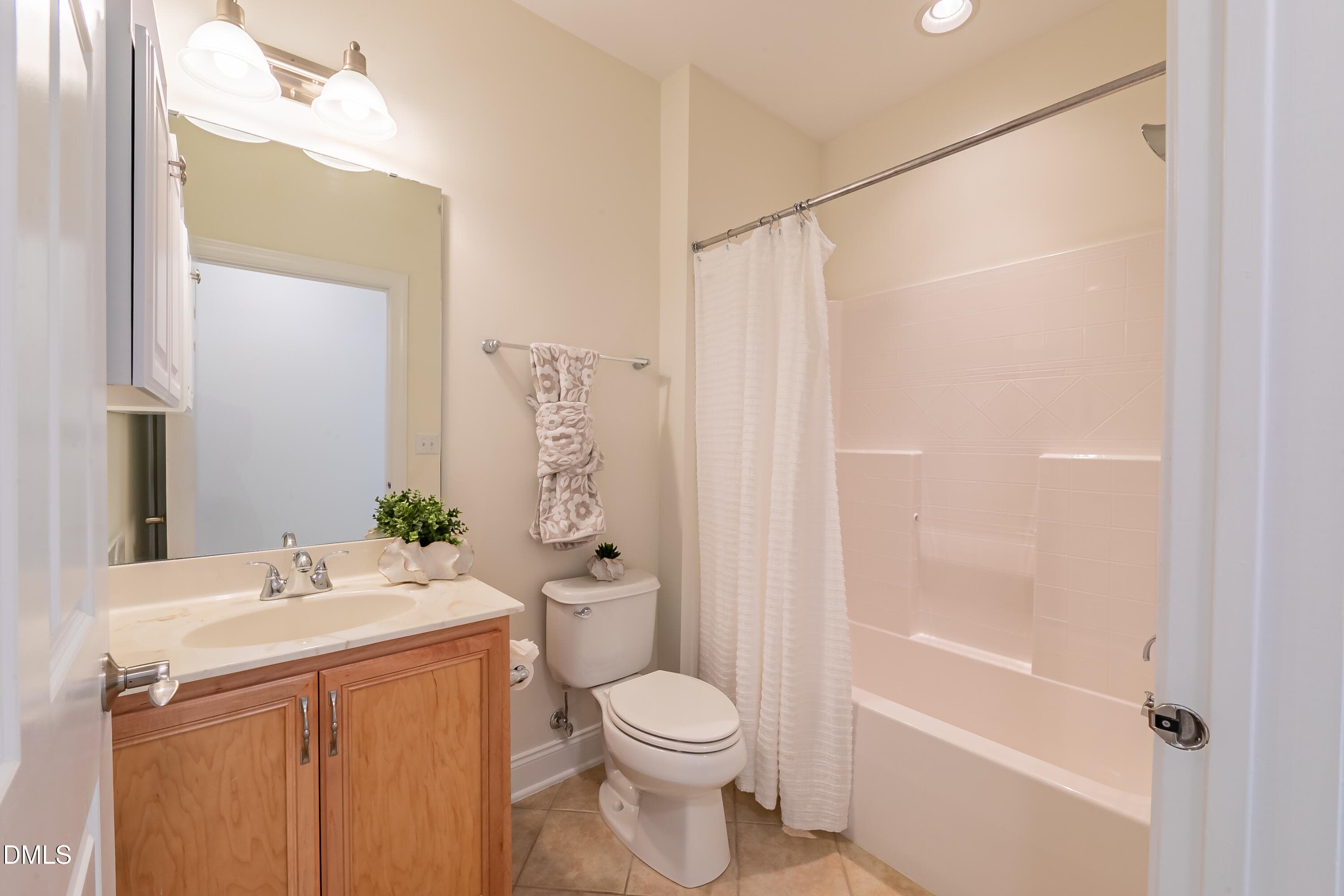 2E6A2133-HDR - 10510 Rosegate Court 301, Raleigh, NC 27617, Raleigh