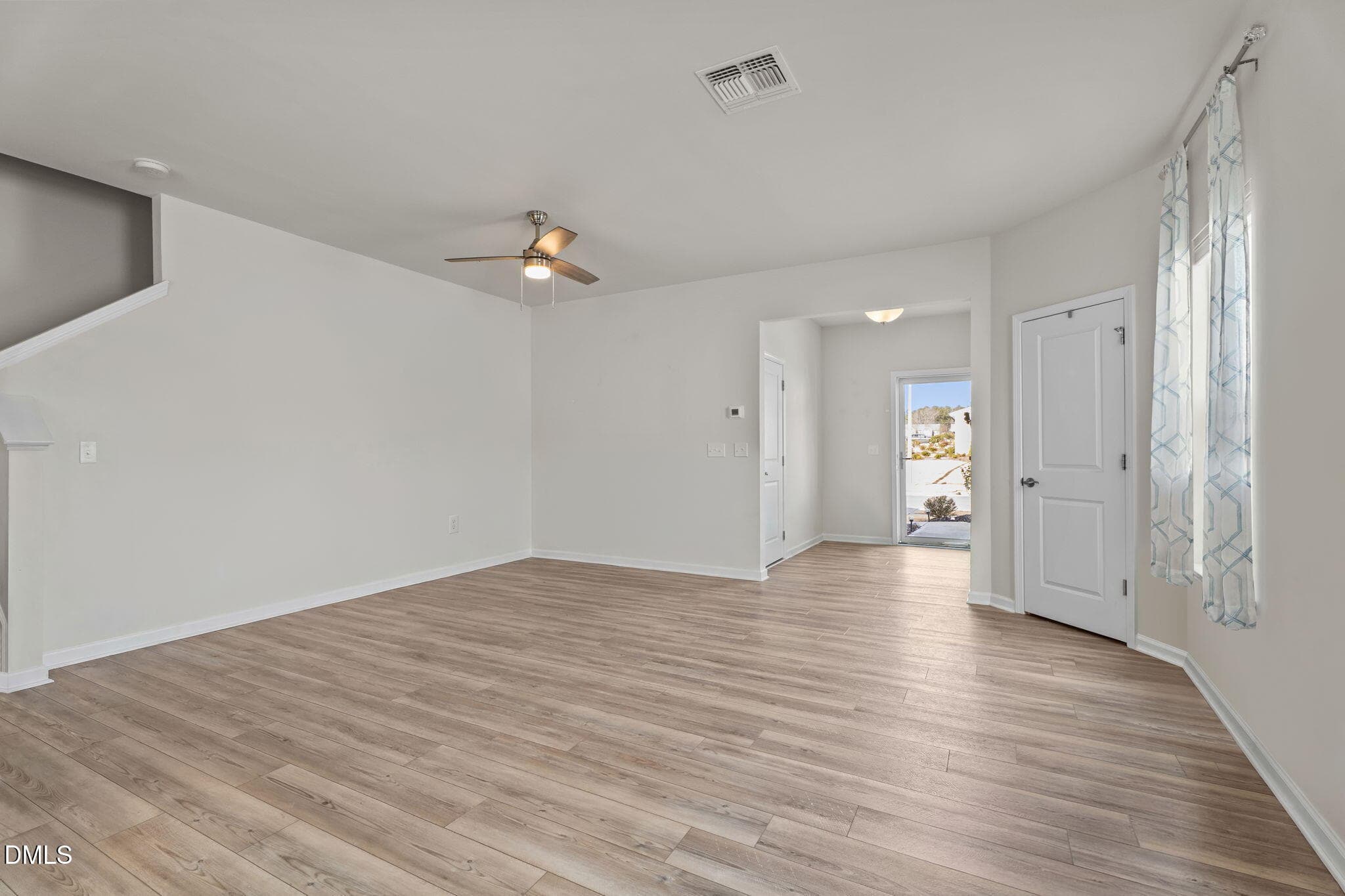 60-web-or-mls-Declutter_4 - 1572 Rhodes Pond Street, Wendell, NC 27591