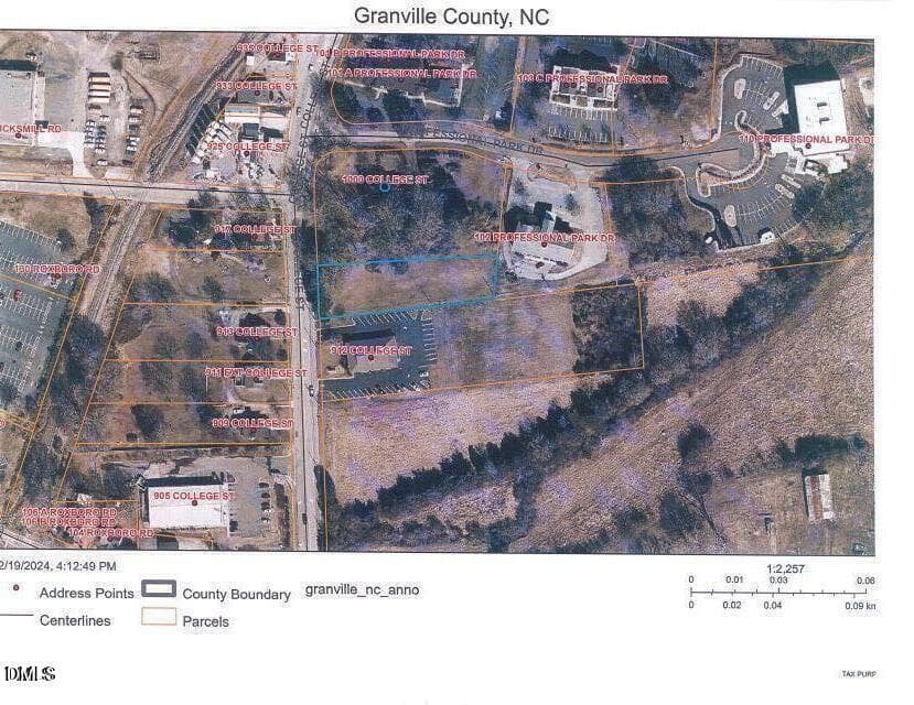 3 - 0 College Street, Oxford, NC 27565