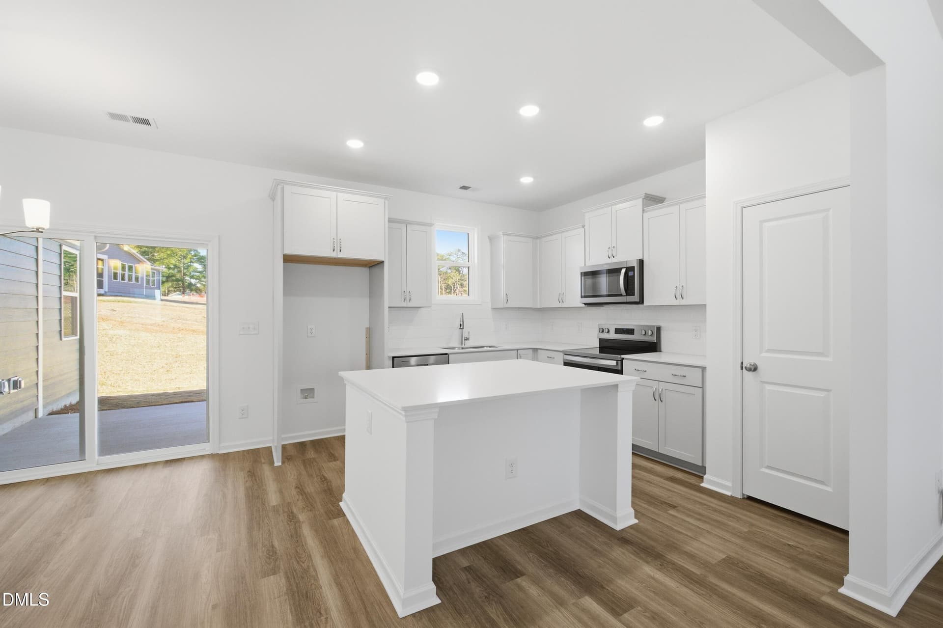 Kitchen - 305 Brindle Drive, Fuquay Varina, NC 27526