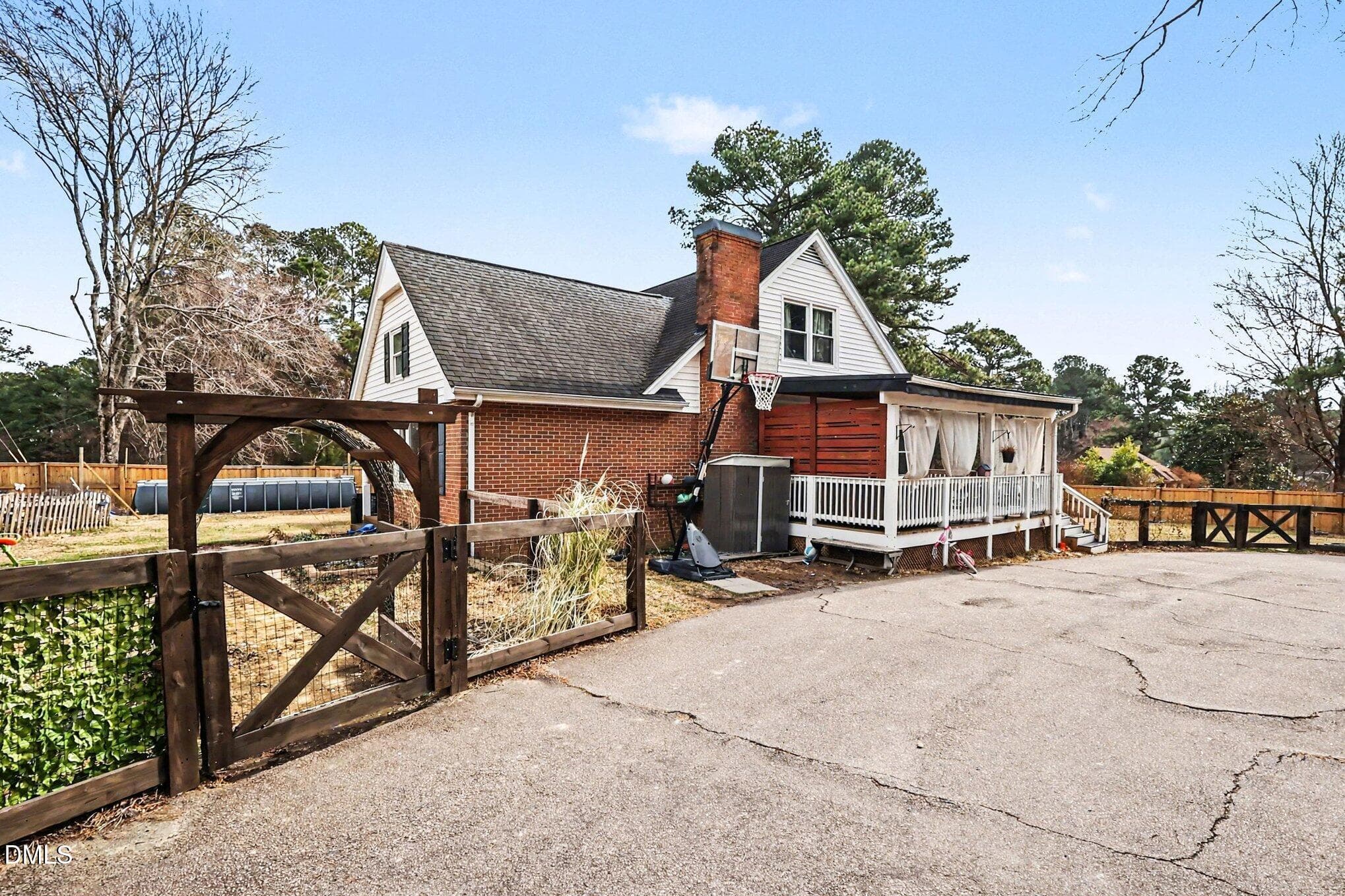 007_file_5370 - 1609 Spring Lane, Sanford, NC 27330