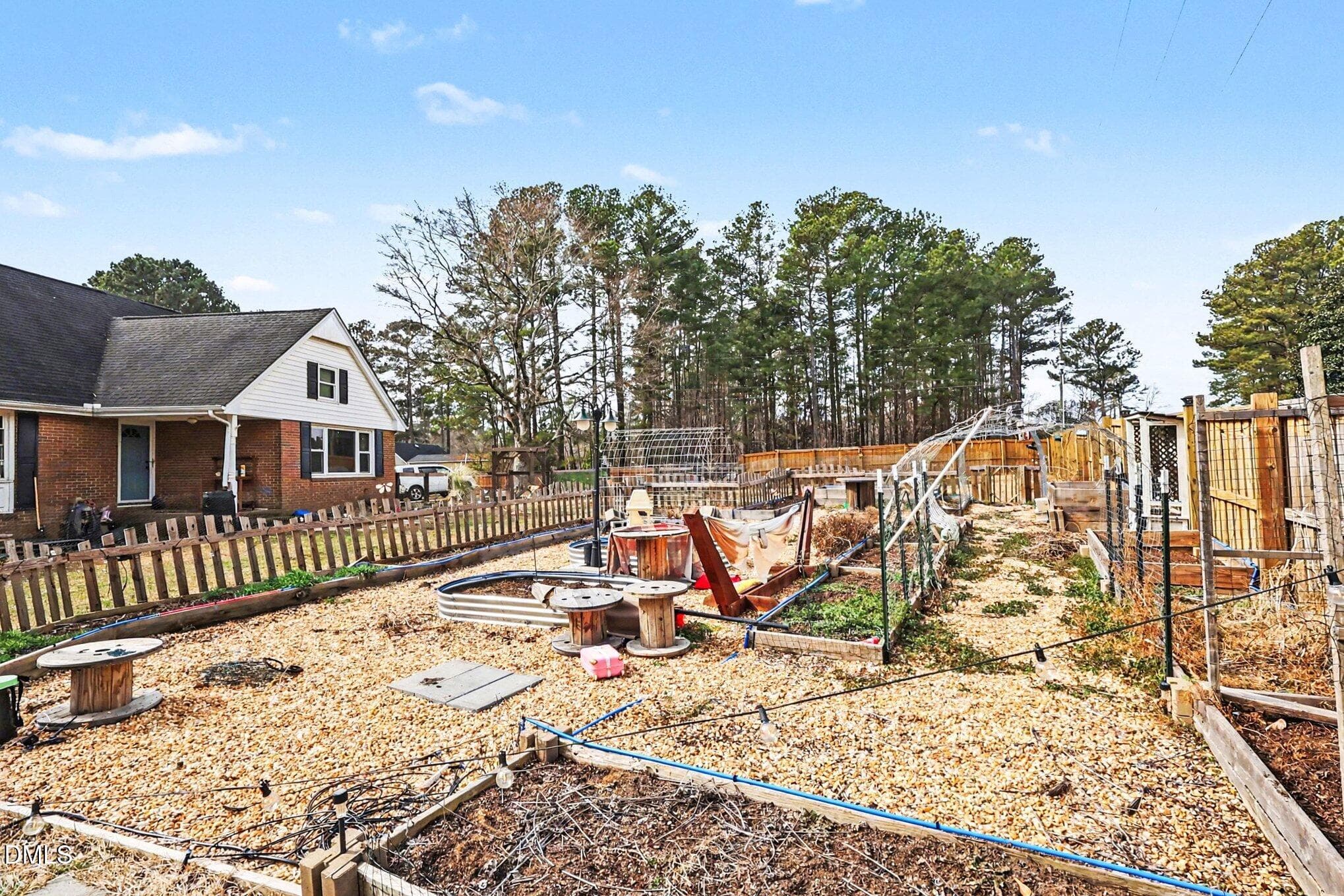 053_file_4654 - 1609 Spring Lane, Sanford, NC 27330