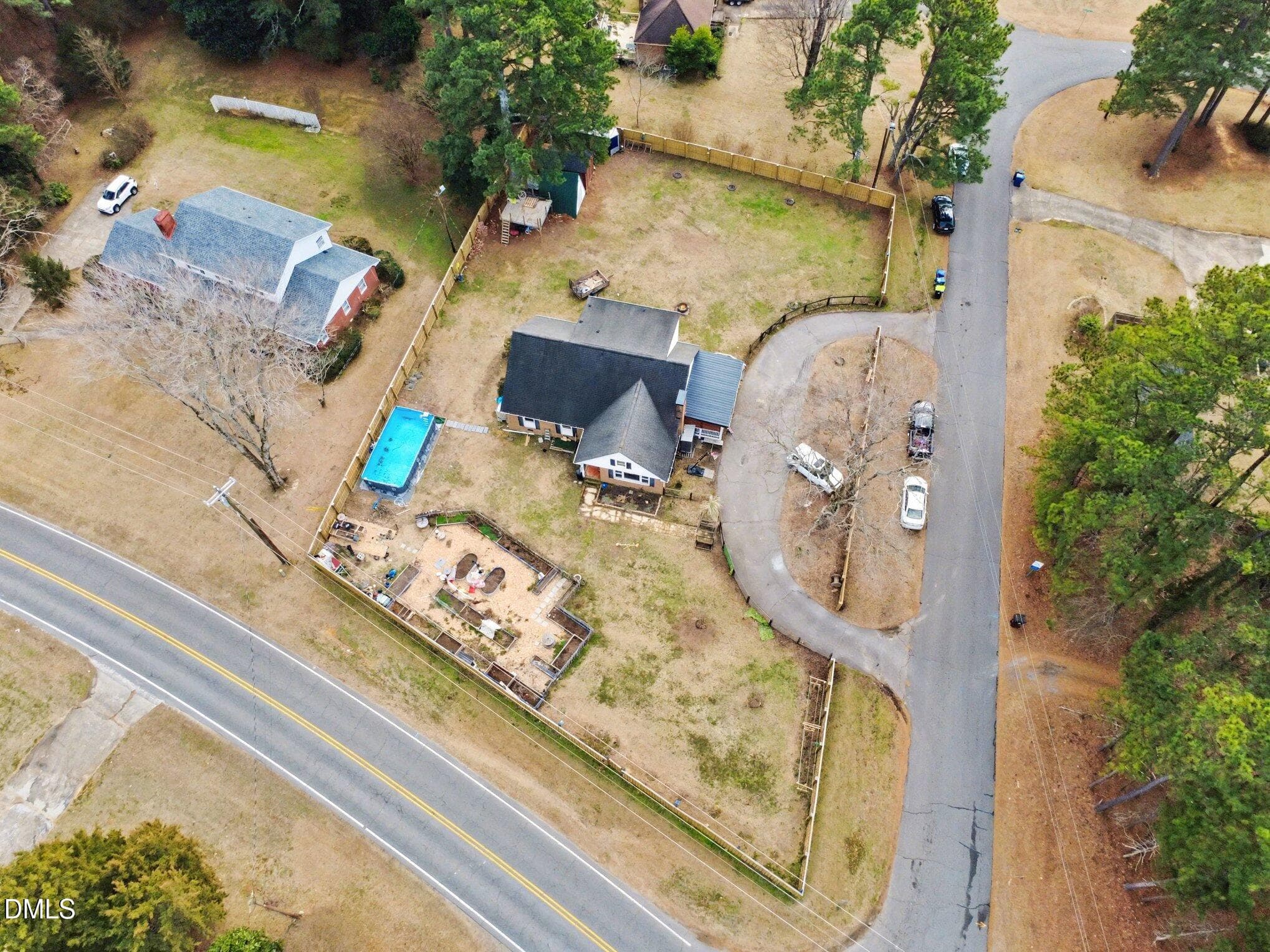067_file_4271 - 1609 Spring Lane, Sanford, NC 27330