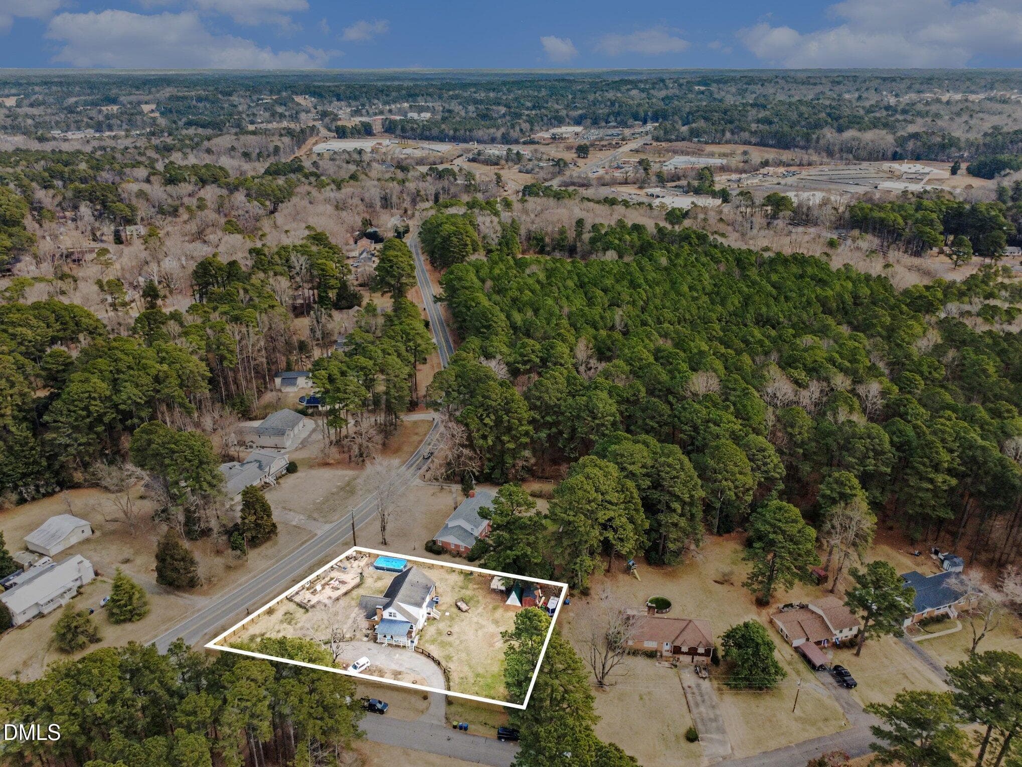 081_dji_fly_20260211_121420_637_17708302 - 1609 Spring Lane, Sanford, NC 27330